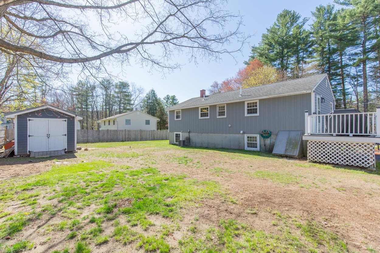 8 Kathy Dr, Nashua, NH 03062