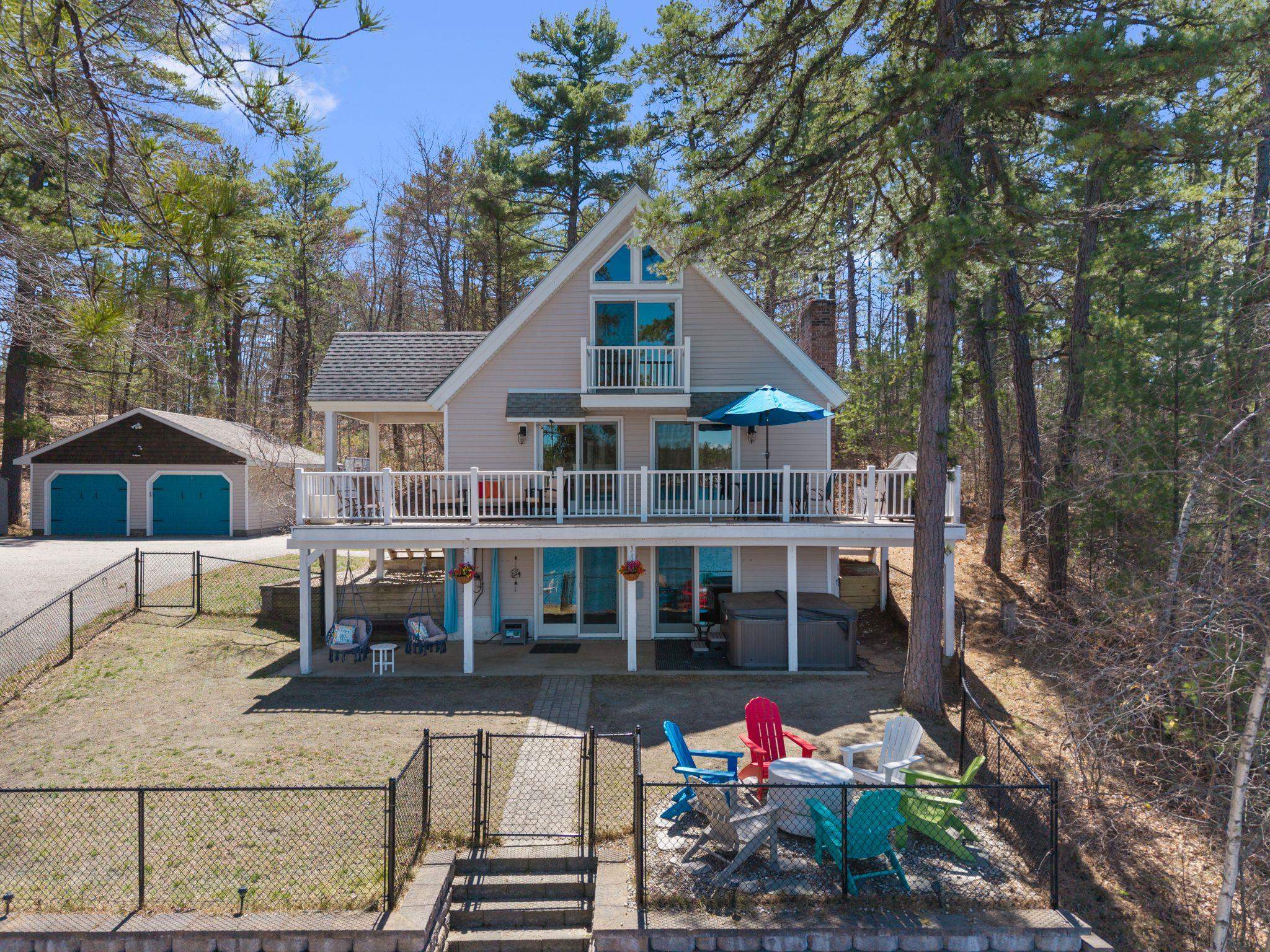 325 Concord Ln, Wakefield, NH 03830