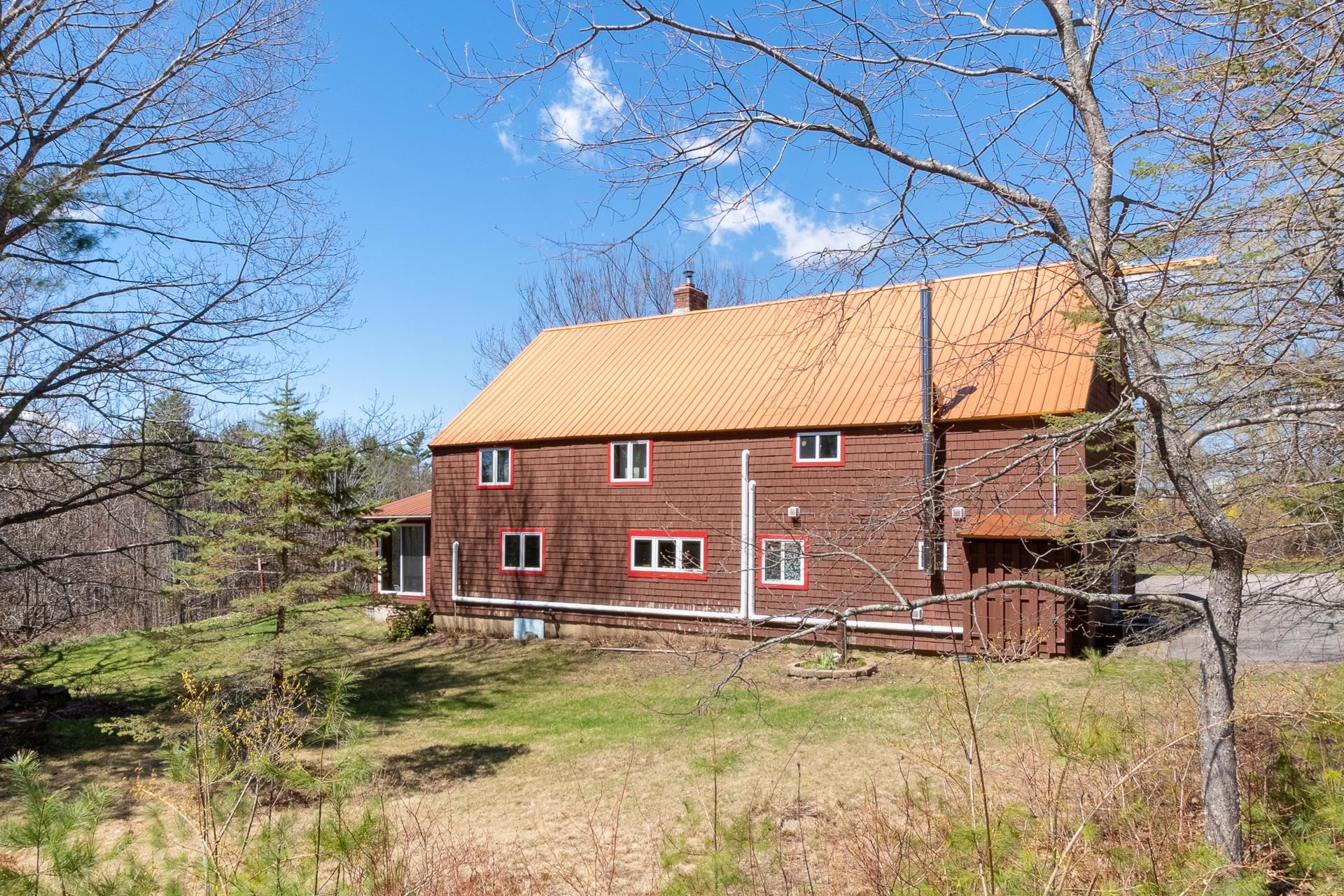 73 College Rd, Center Harbor, NH 03226