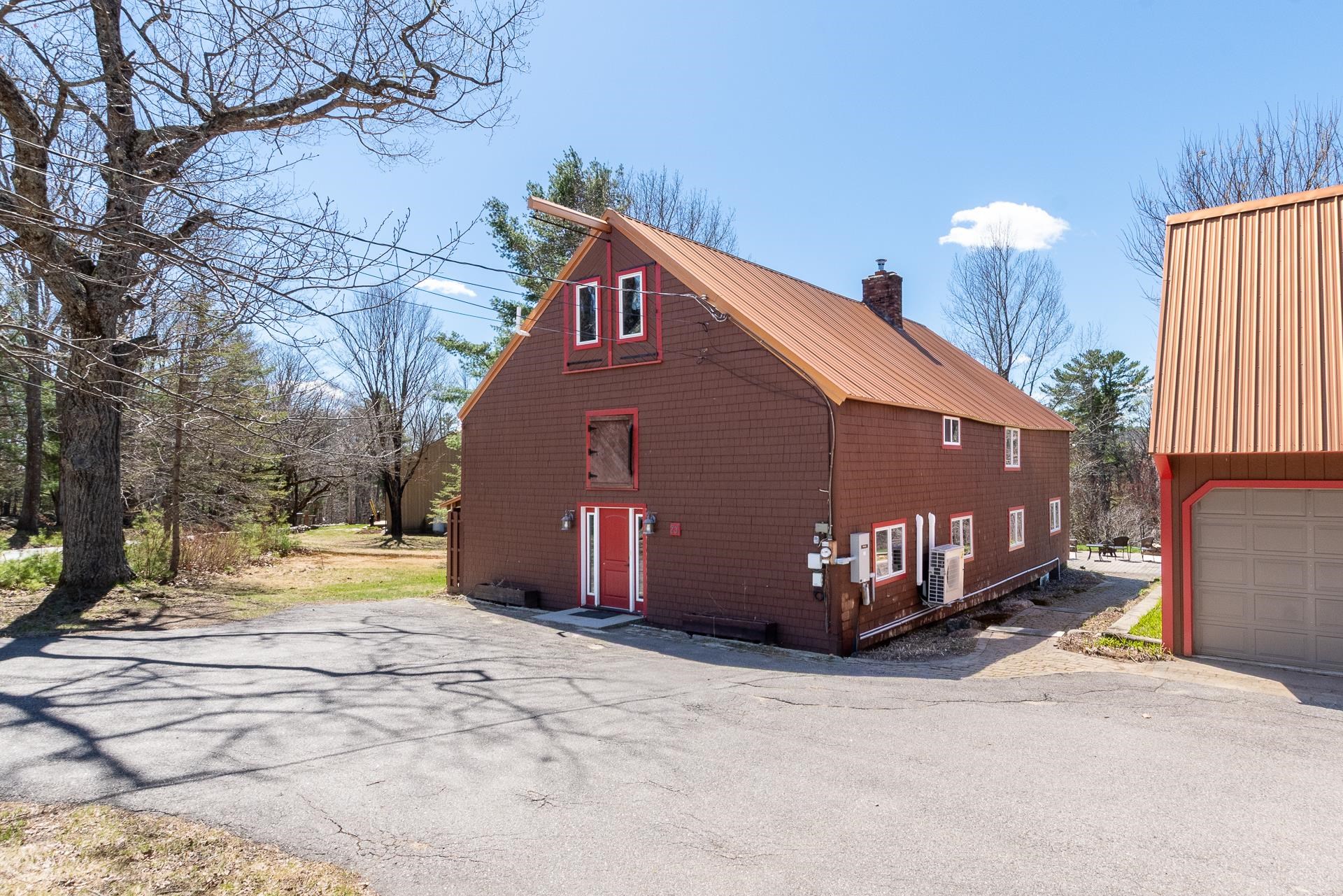 73 College Rd, Center Harbor, NH 03226