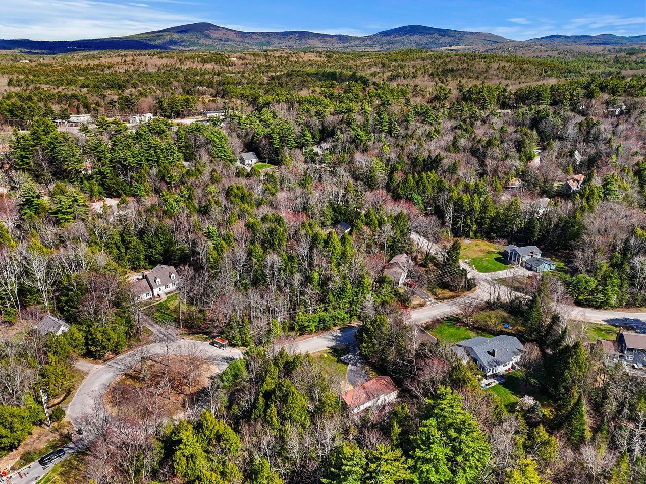 6 Taylor Ct, Peterborough, NH 03458