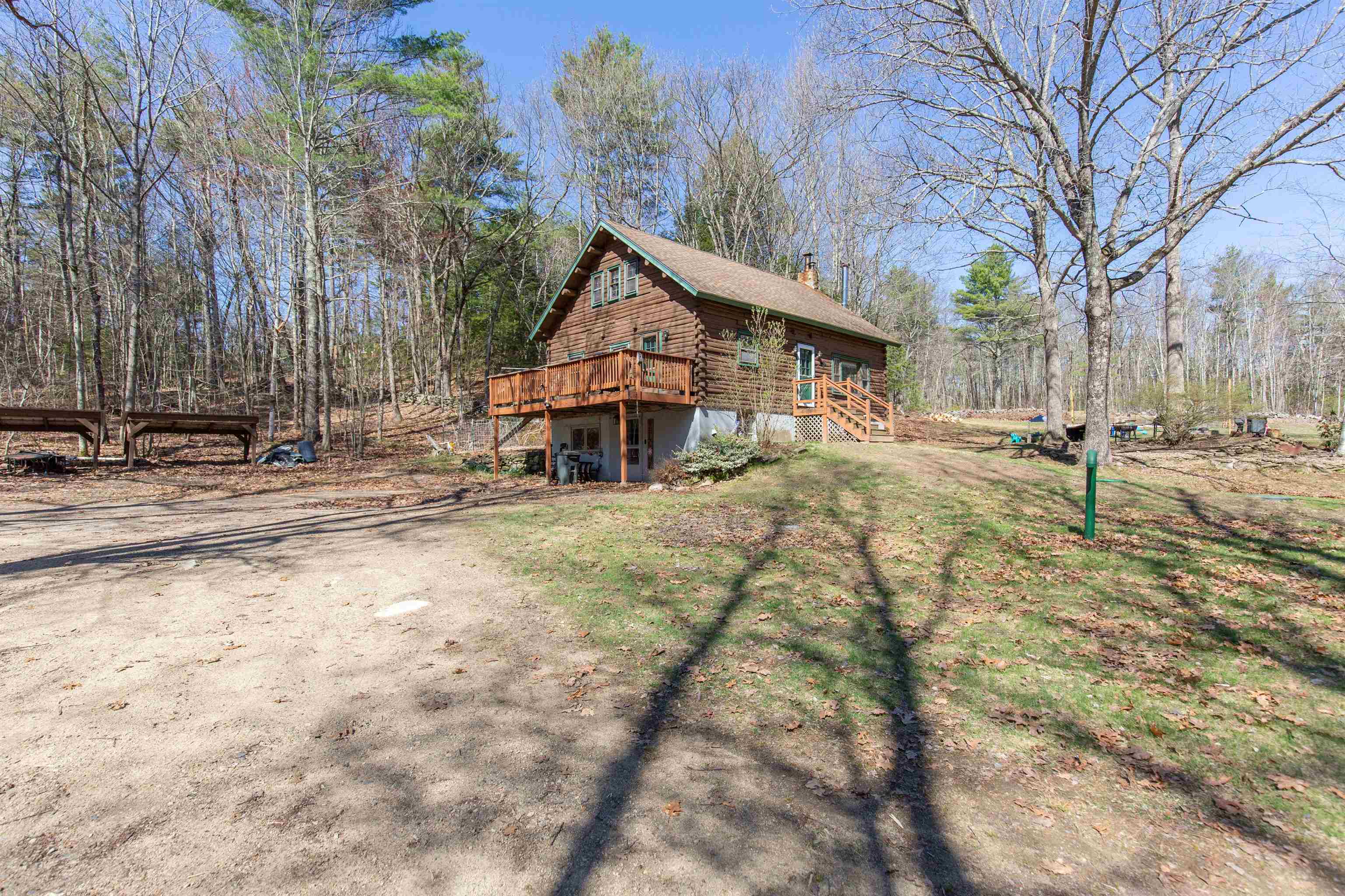 519 Candia Rd, Chester, NH 03036