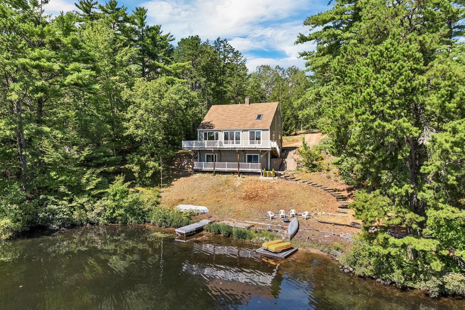 322 Concord Ln, Wakefield, NH 03830