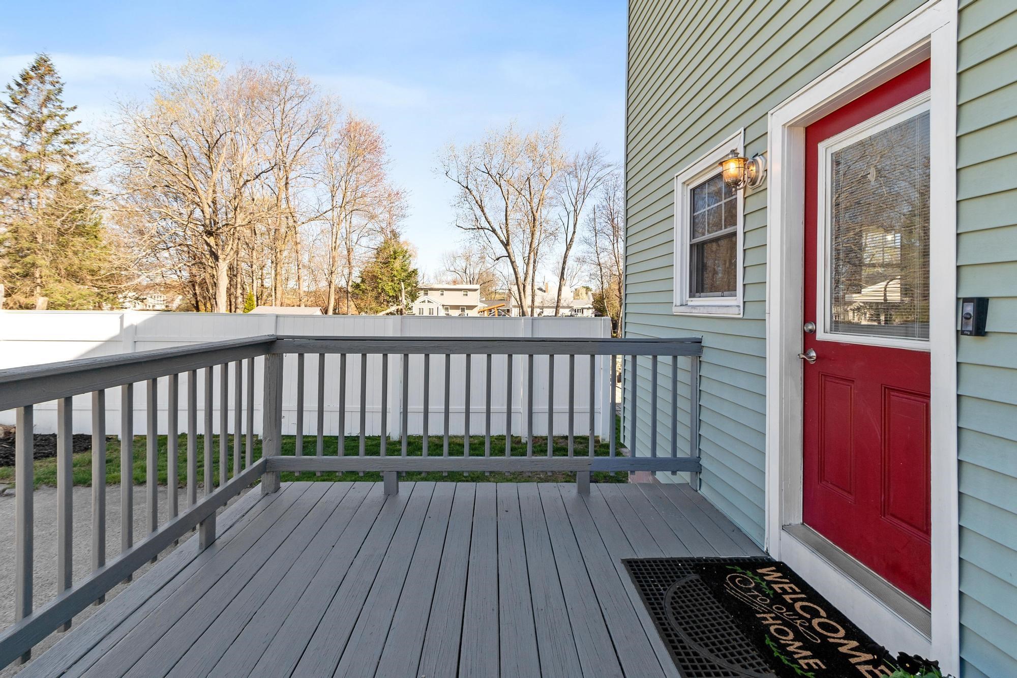 78 Norcross St, Manchester, NH 03109