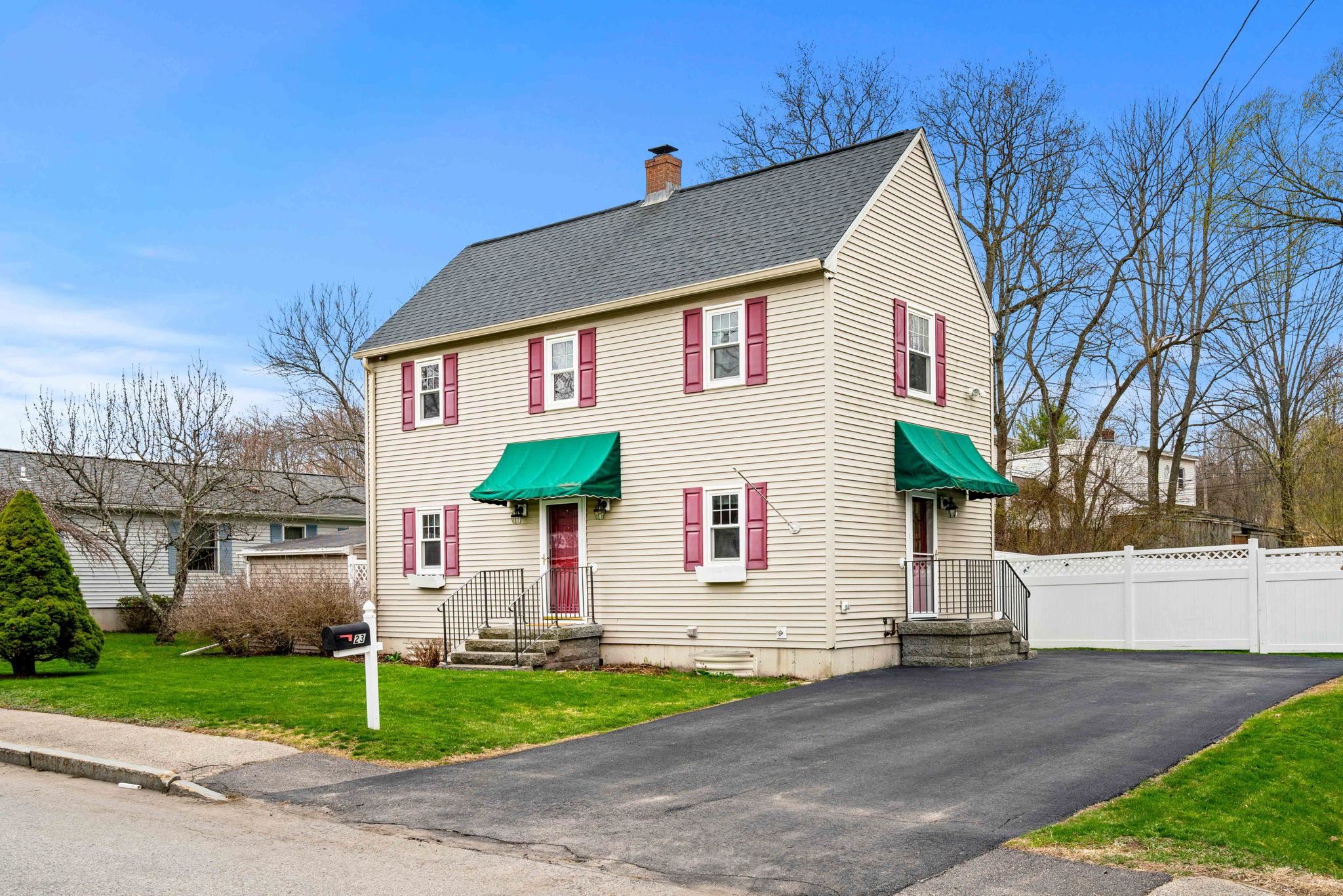 23 Second St, Somersworth, NH 03878