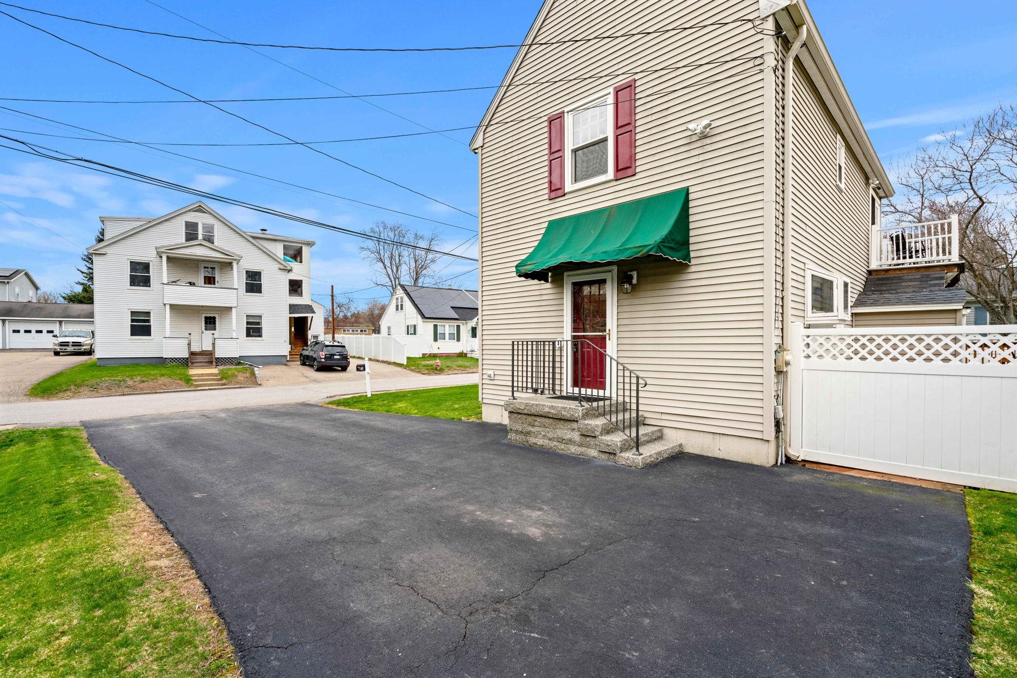 23 Second St, Somersworth, NH 03878