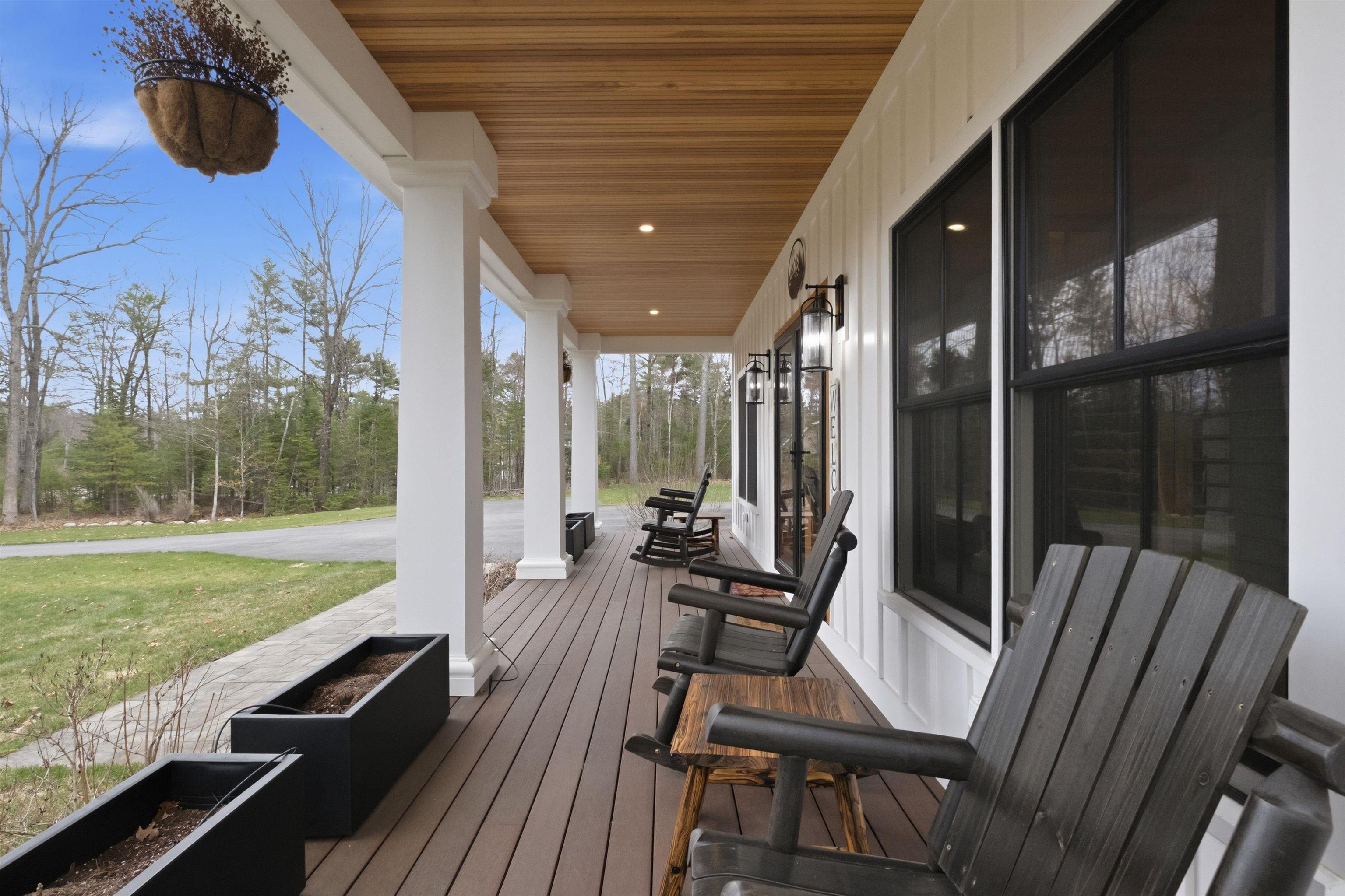 32 Mountain Shadows Dr, Tuftonboro, NH 03816