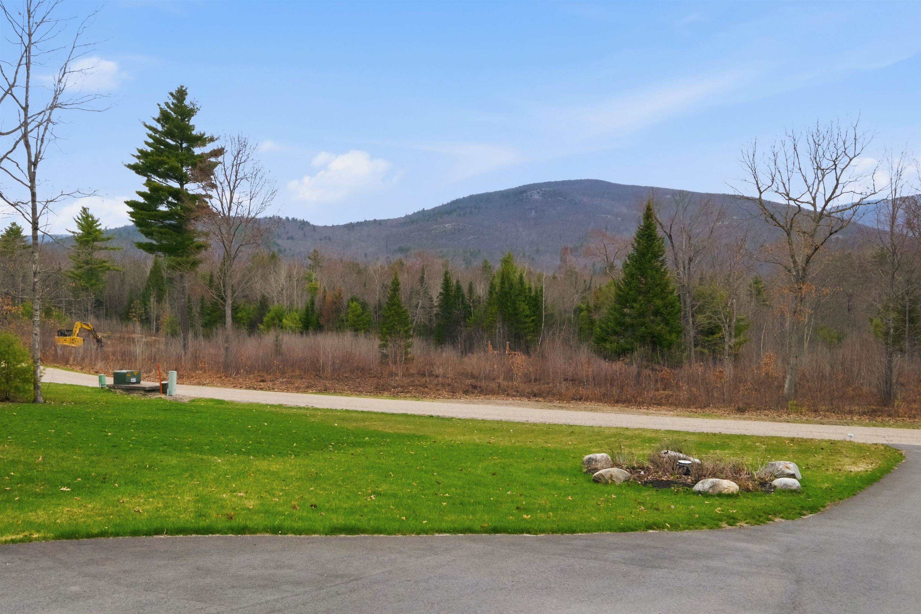 32 Mountain Shadows Dr, Tuftonboro, NH 03816
