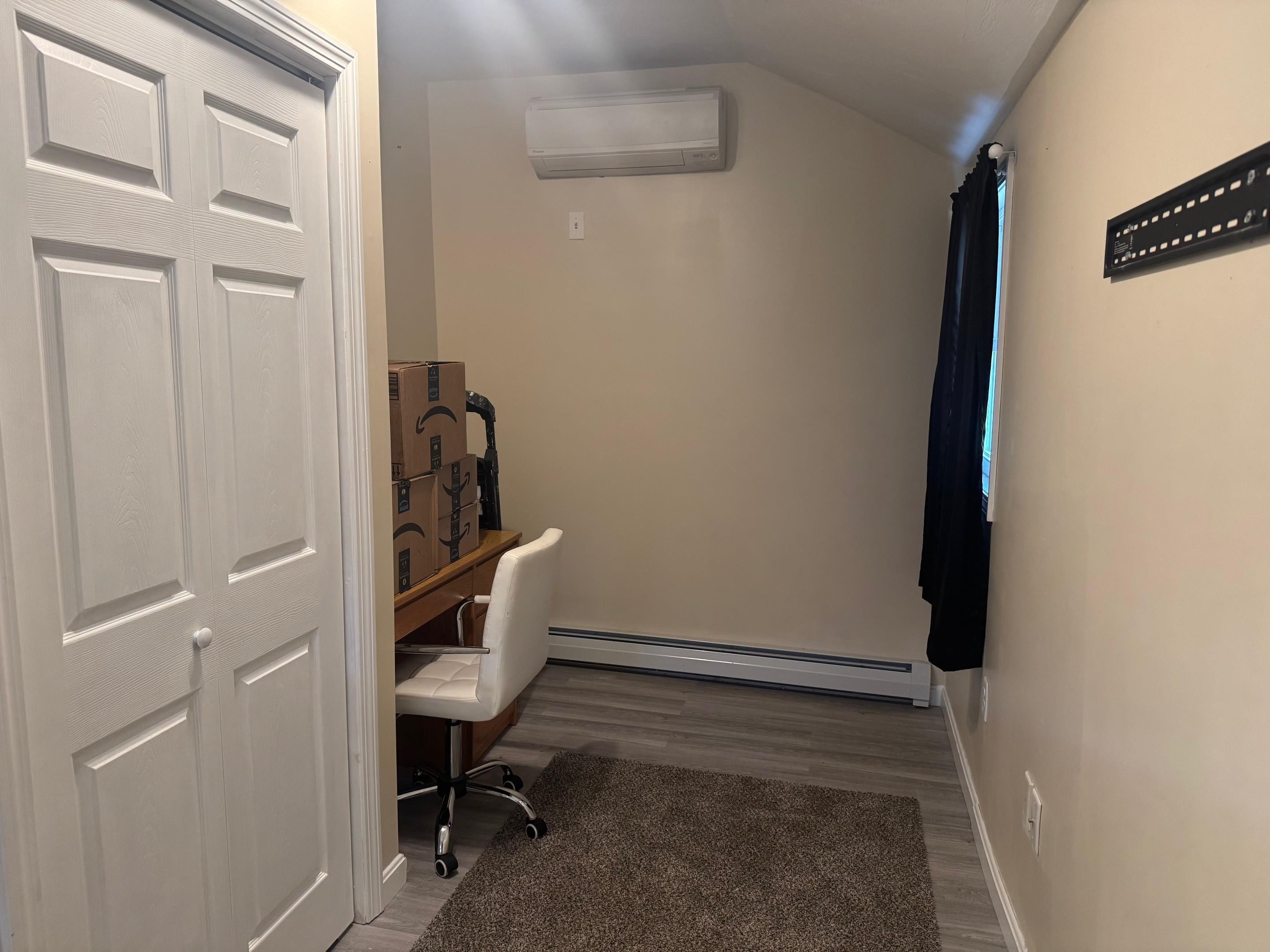 14 Foster St, Keene, NH 03431