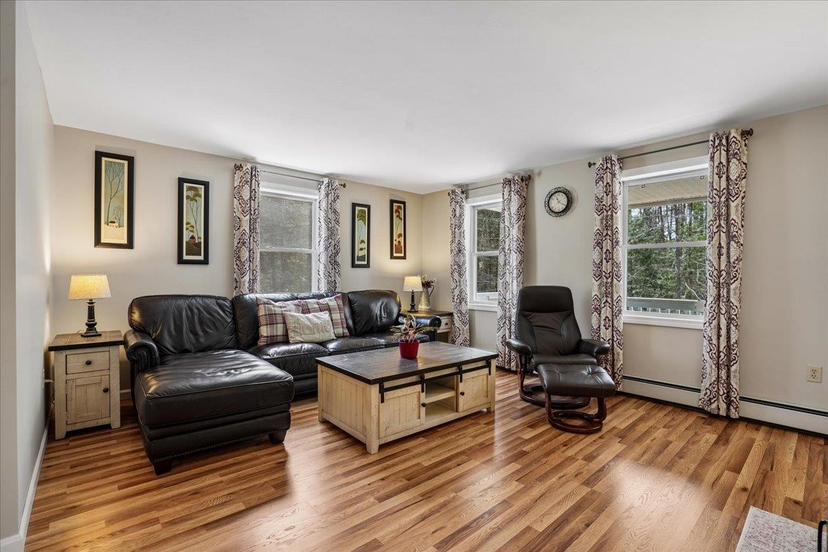 74 Hilliard Rd, Chichester, NH 03258