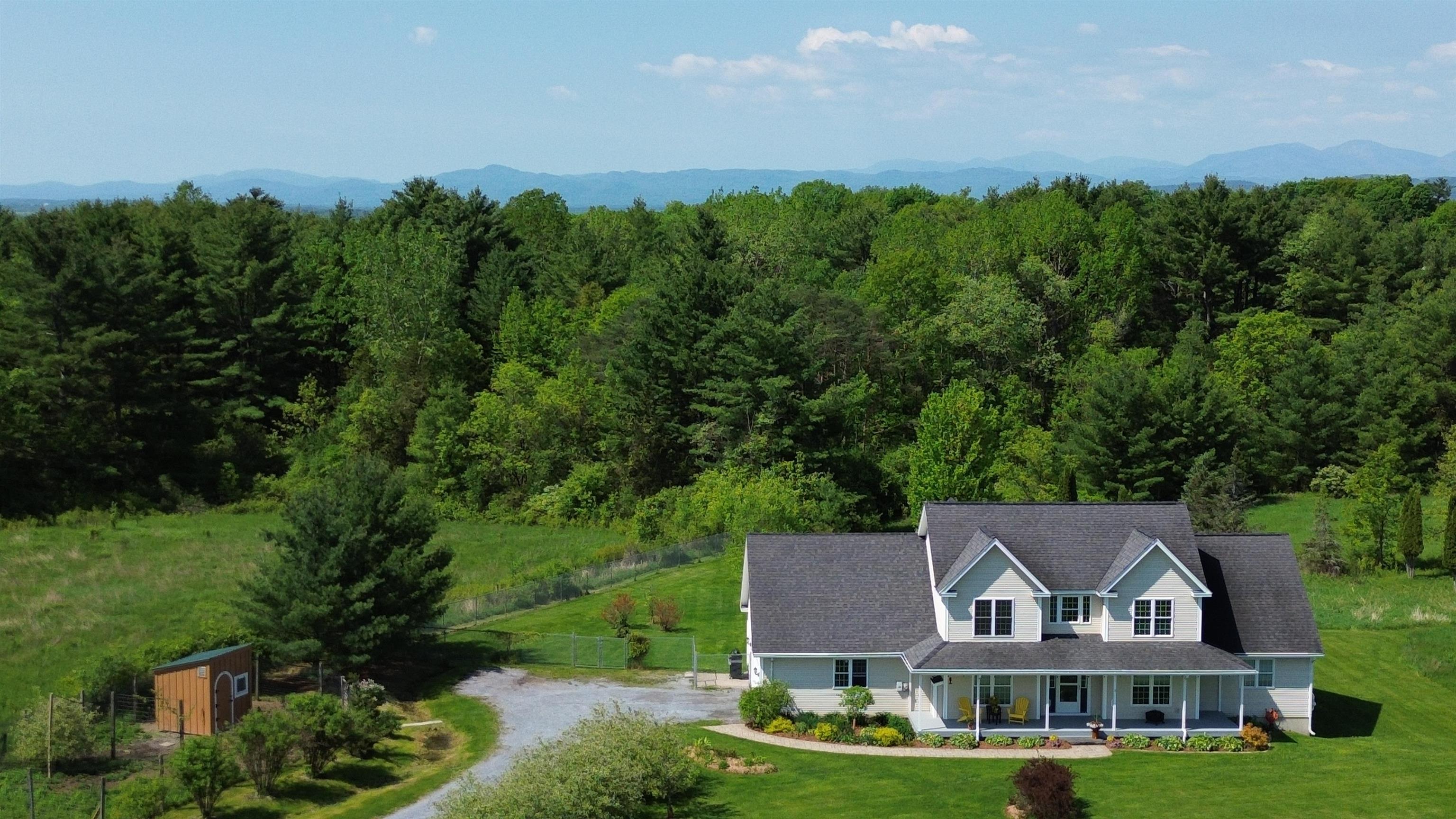 Homes for sale in Ferrisburgh, VT | 55 Braeside Pl, Ferrisburgh, VT 05473 | MLS# 5085942