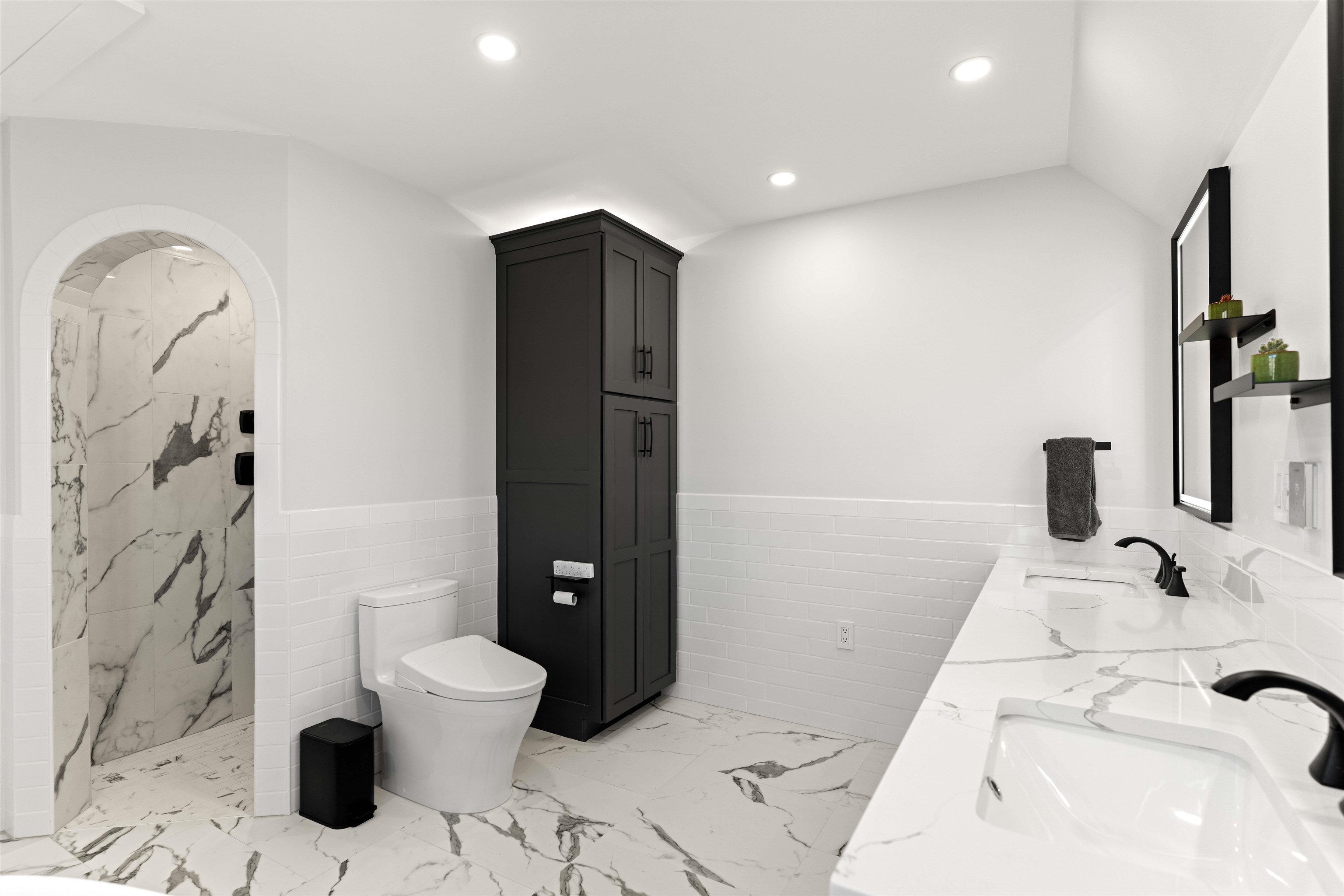 4 Apple Way, Stratham, NH 03885