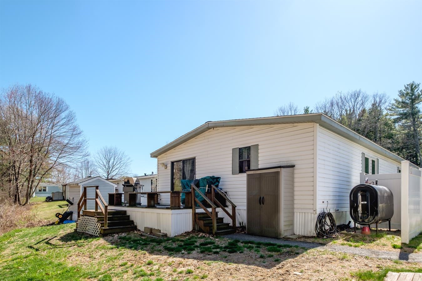 53 Monadnock Dr, Rochester, NH 03867