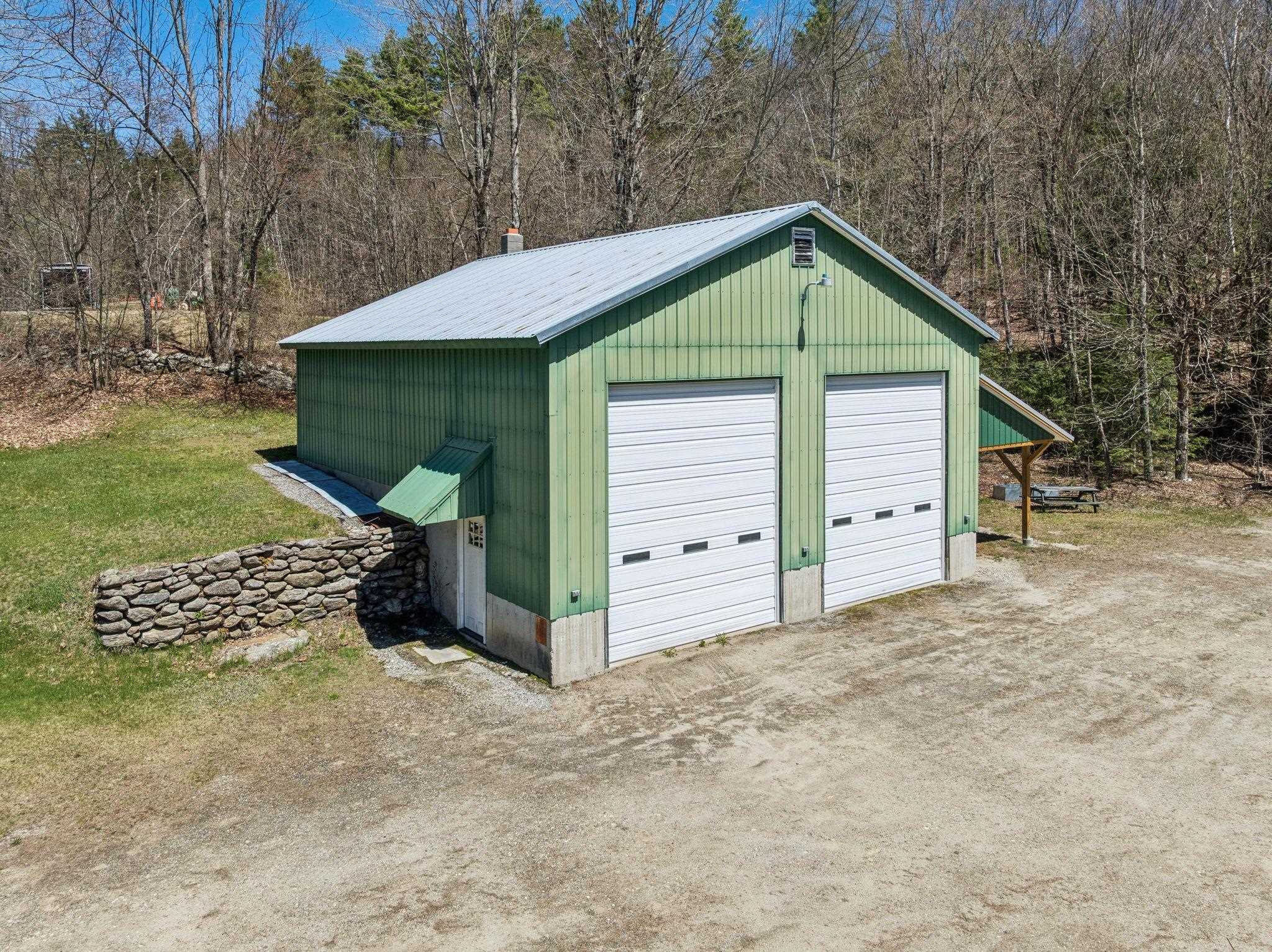 794 South Main St, Newport, NH 03773