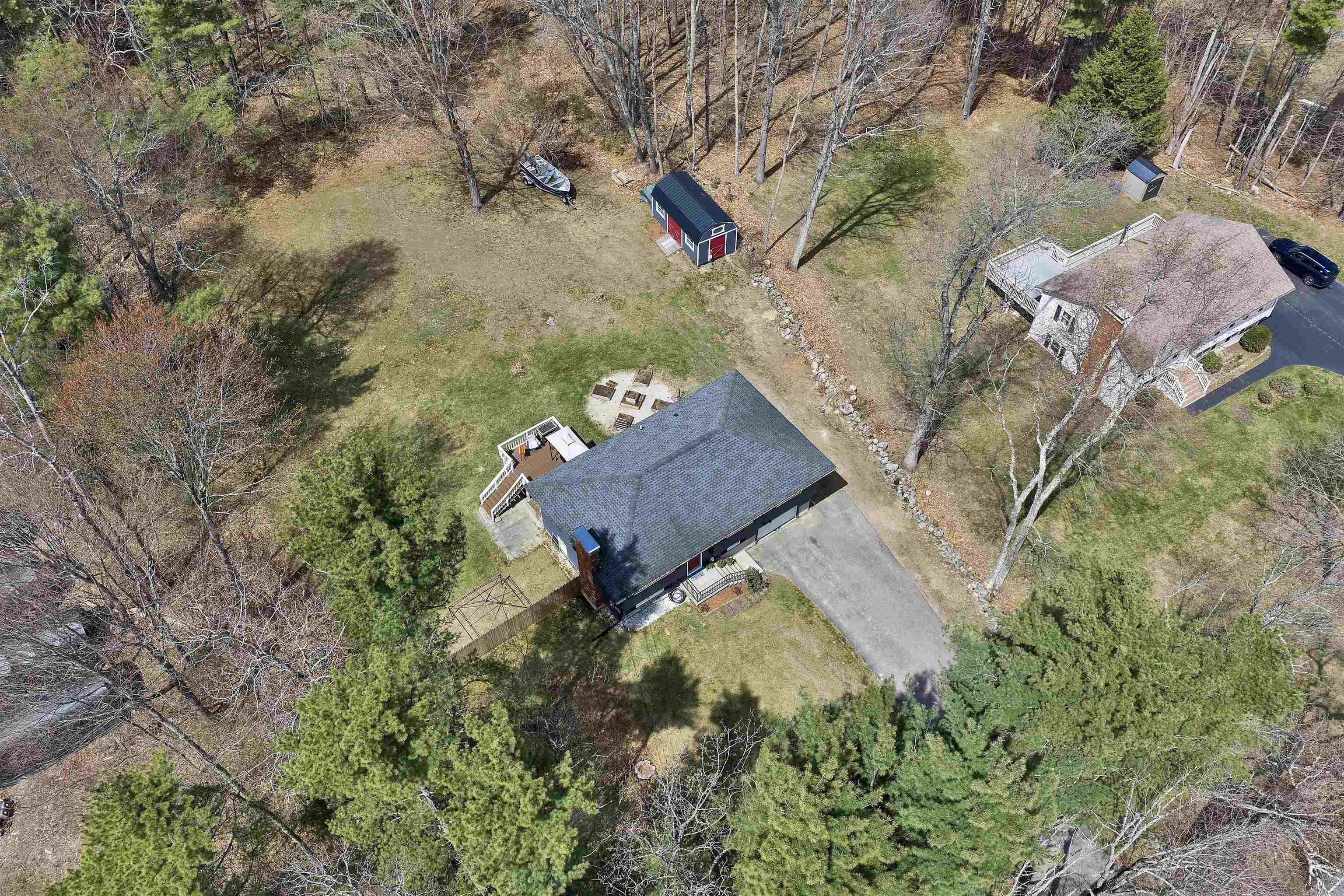 76 Harriman Hill Rd, Raymond, NH 03077