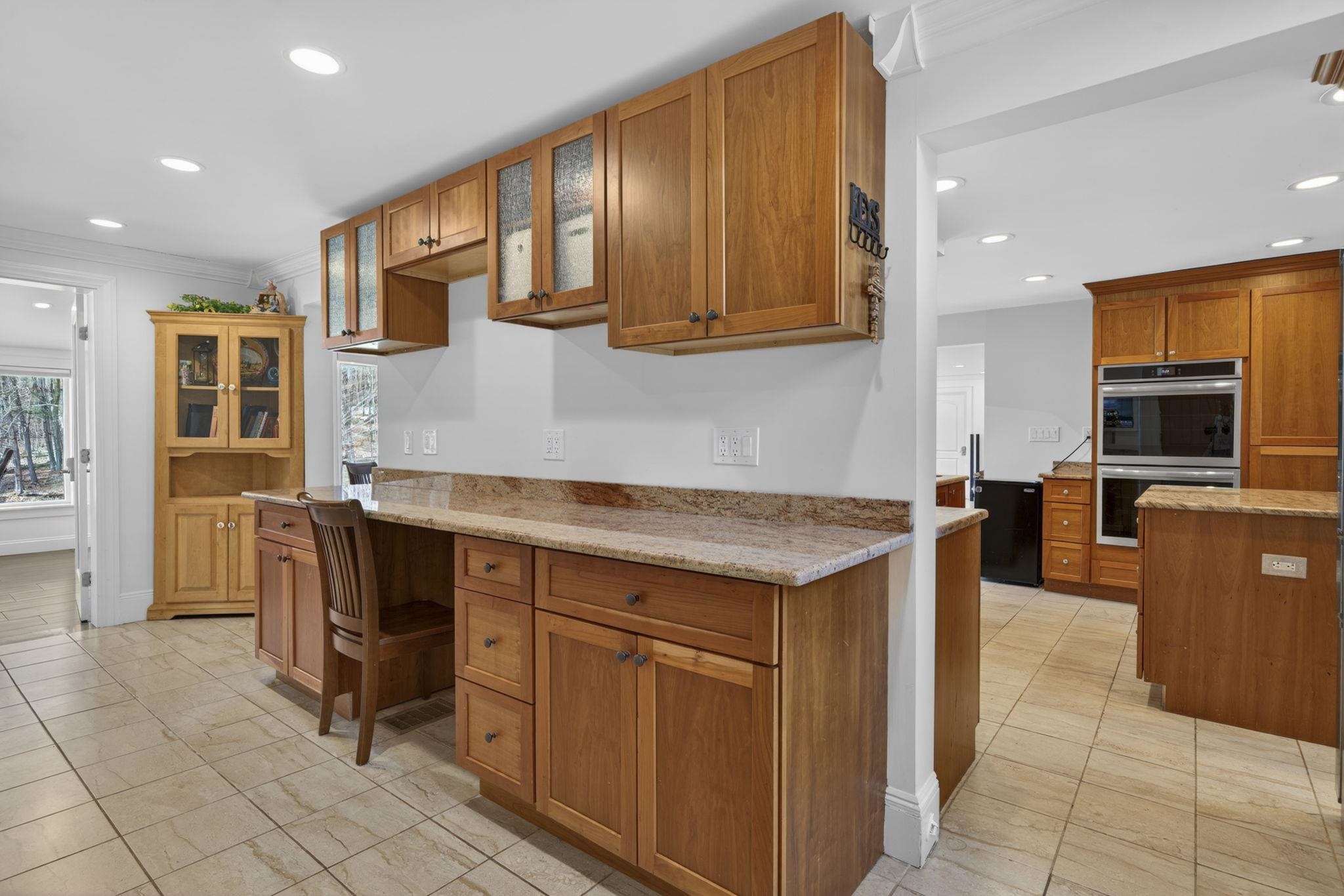 123 Stephen Dr, Goffstown, NH 03045