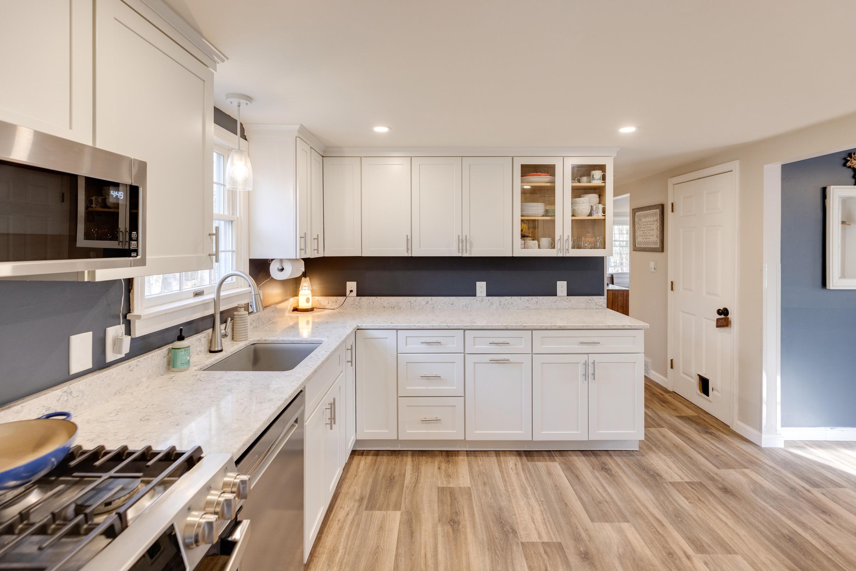 13 Pasture Ln, Thornton, NH 03285