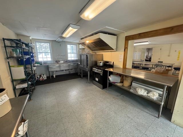 Property photo 32