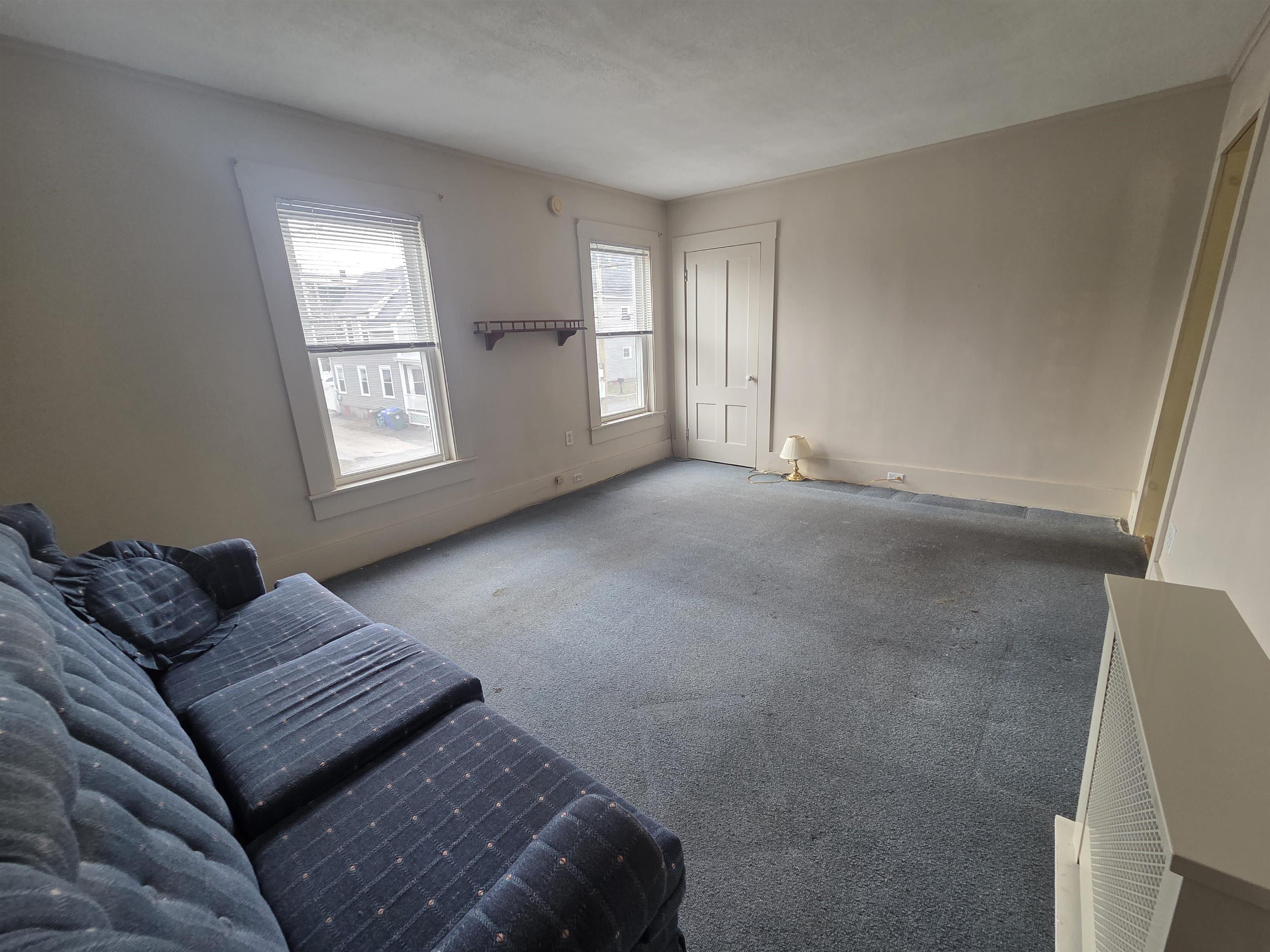 2nd floor living room