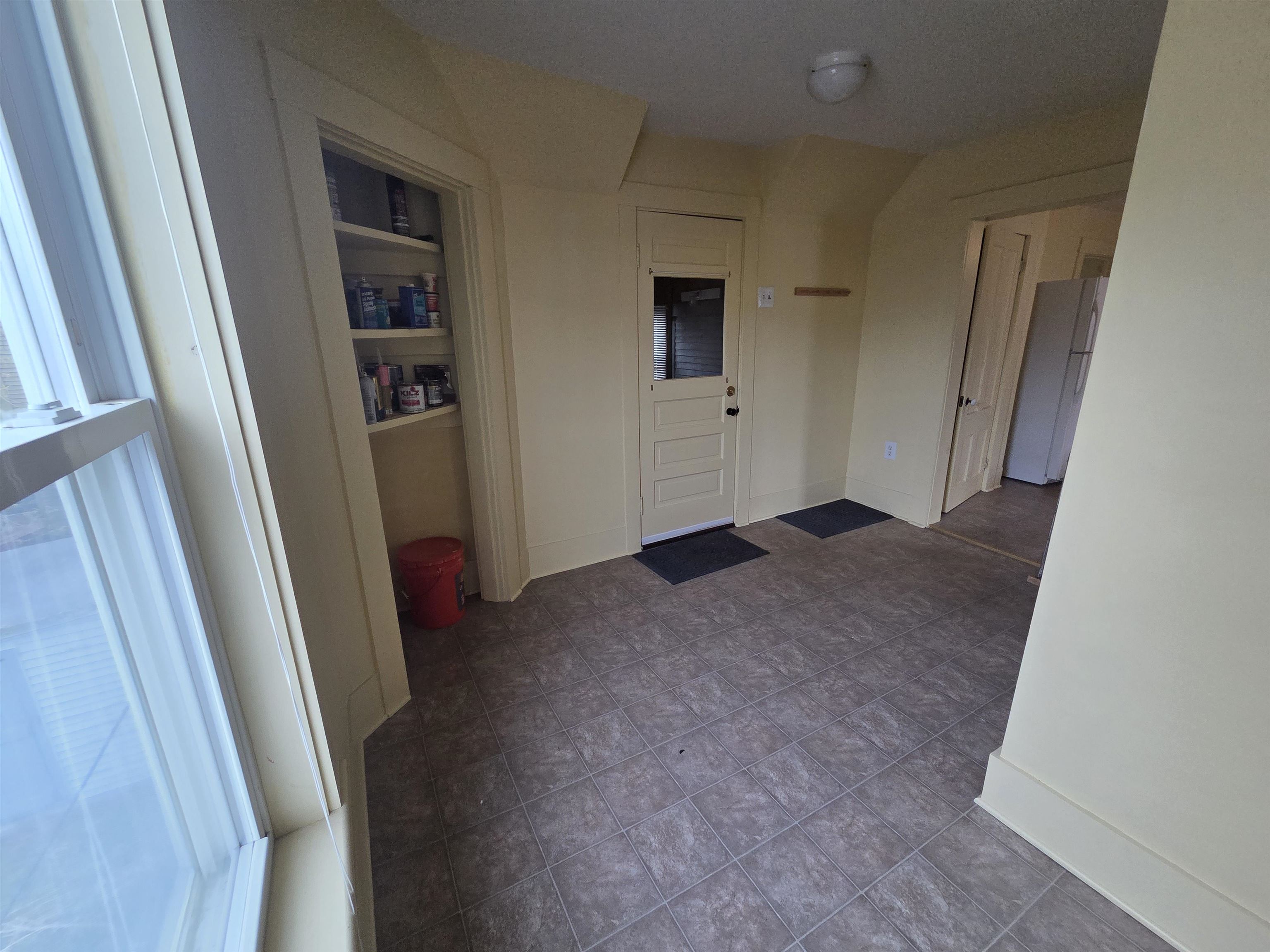 427 Wilson St, Manchester, NH 03103