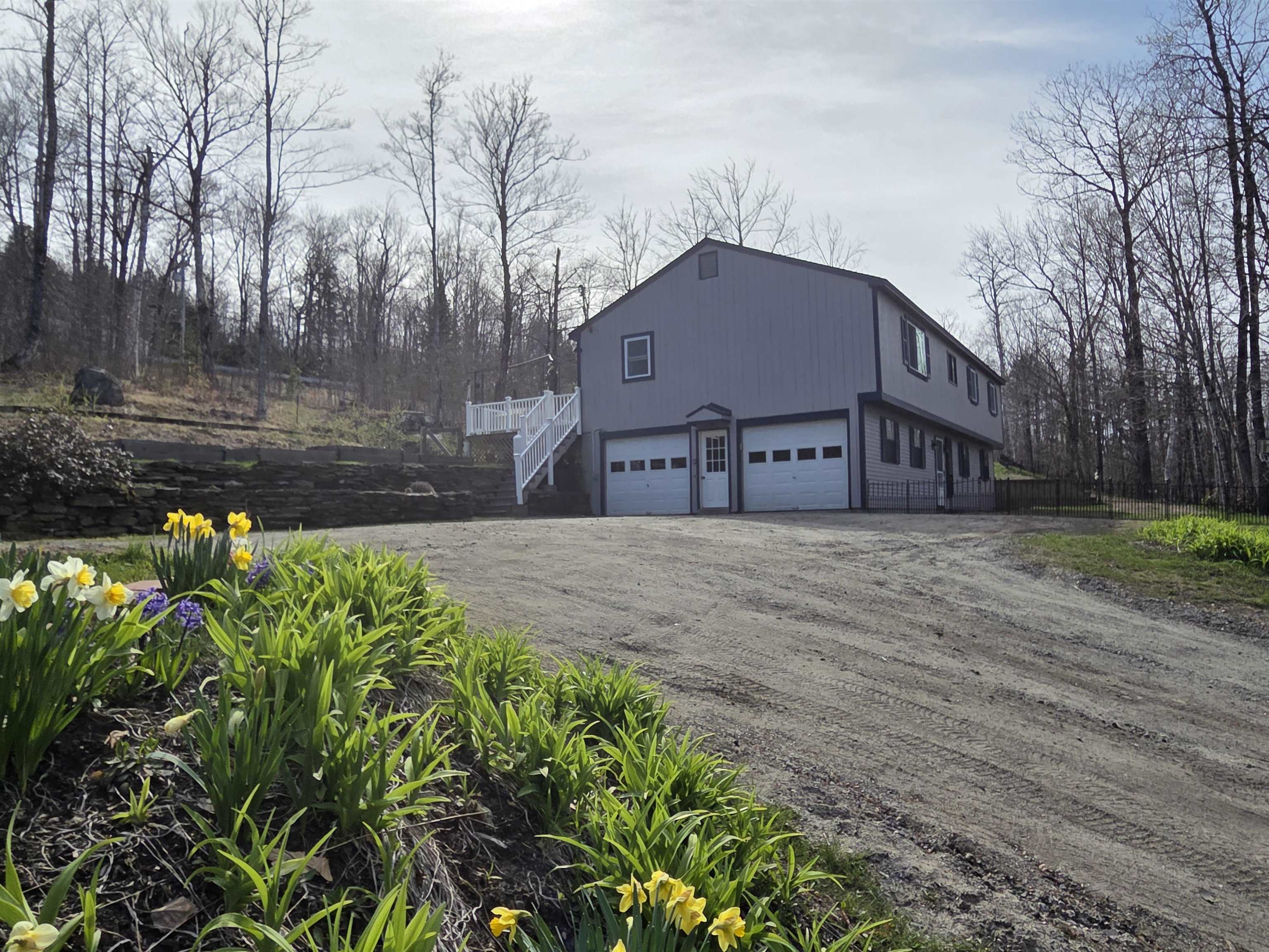 36 Grafton Pond Rd, Enfield, NH 03748