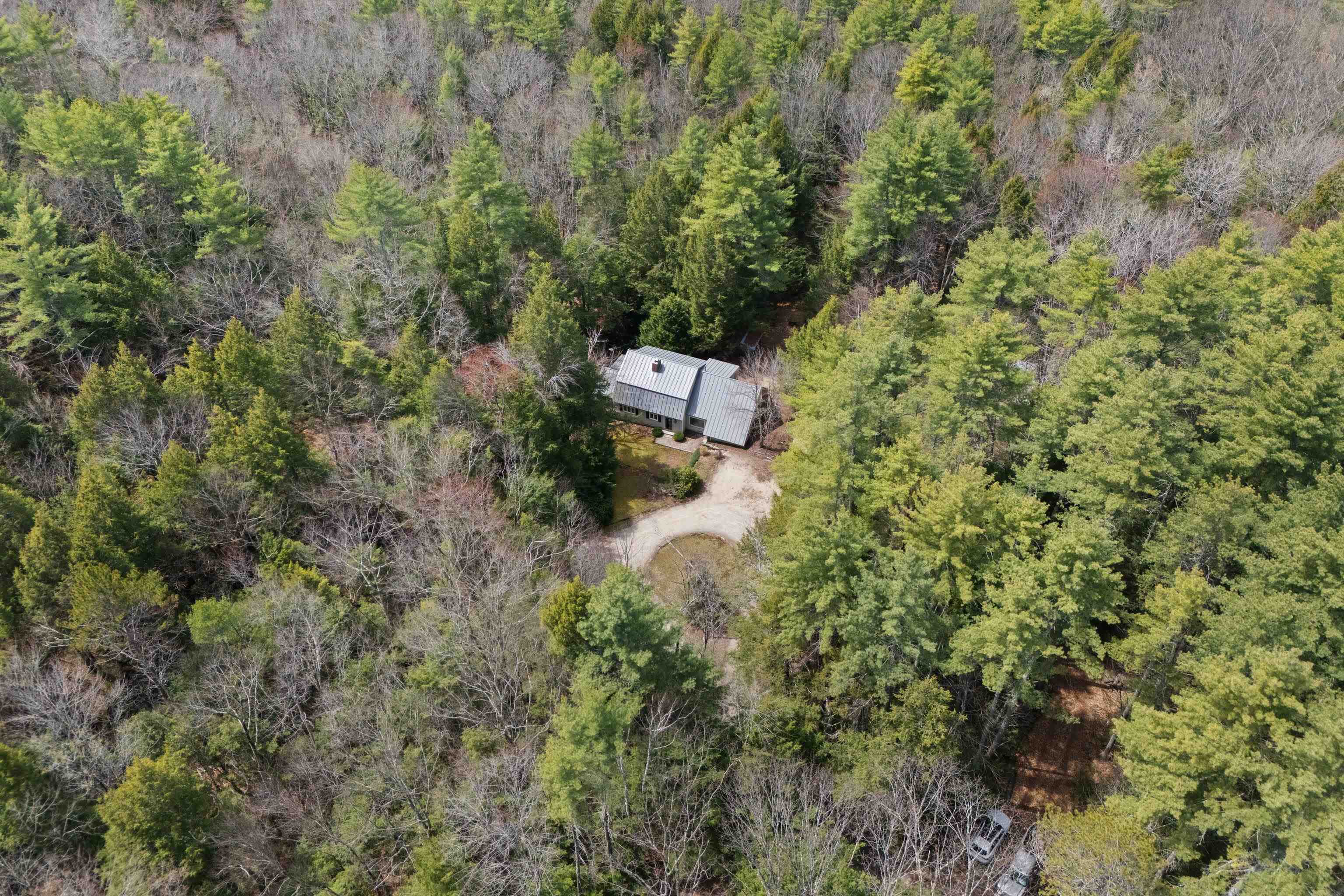 73 Clark Mill Rd, Weare, NH 03281