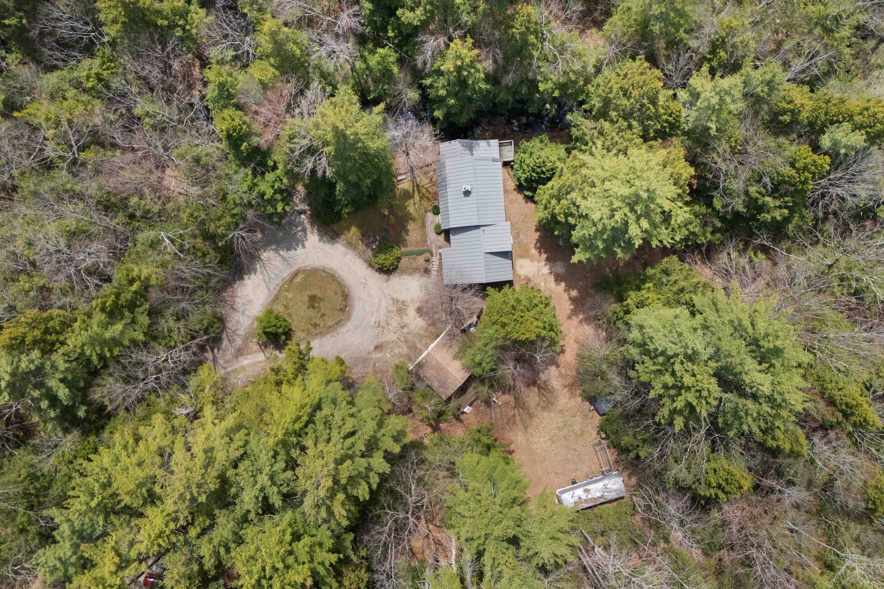 73 Clark Mill Rd, Weare, NH 03281