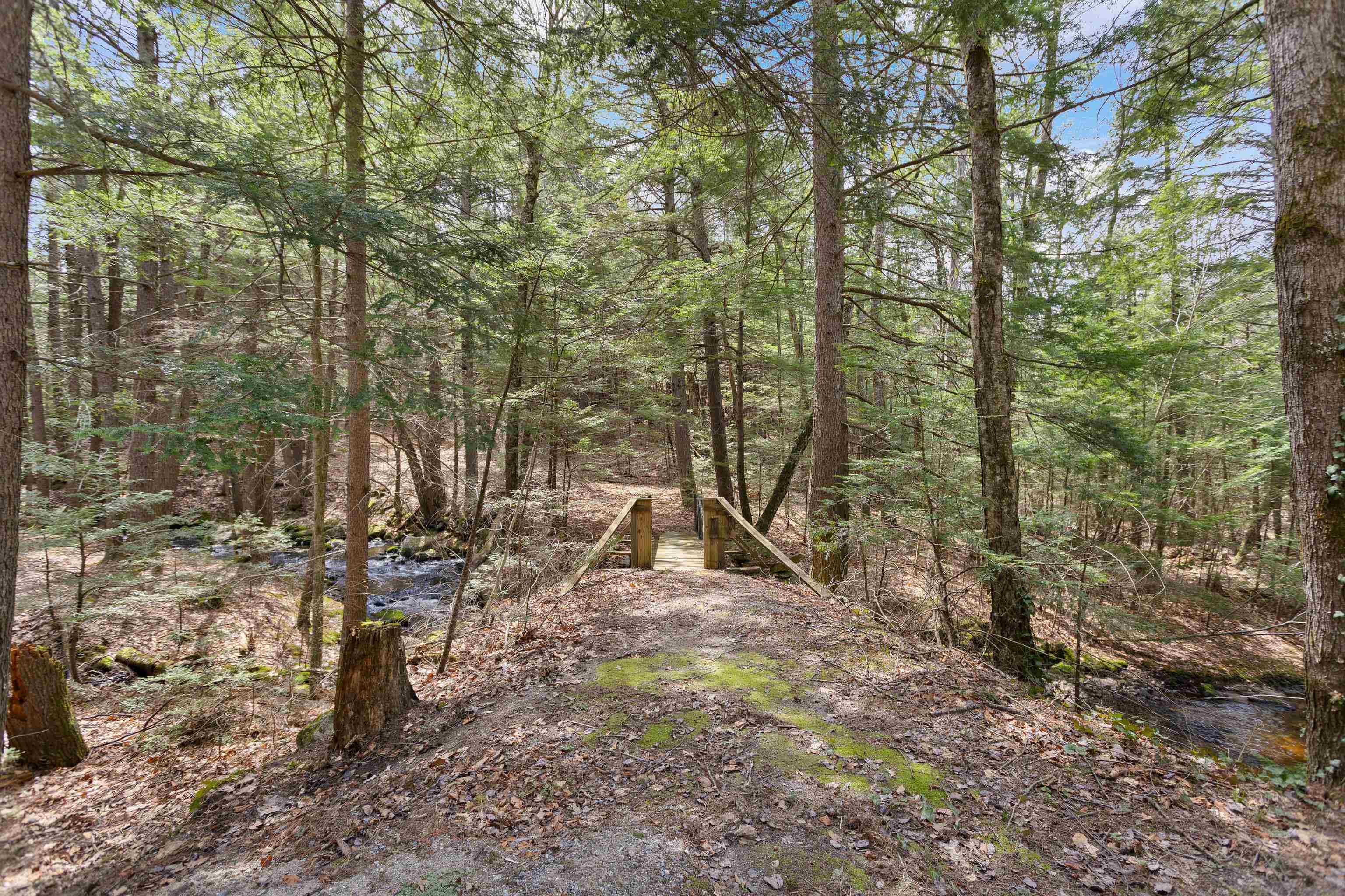 73 Clark Mill Rd, Weare, NH 03281