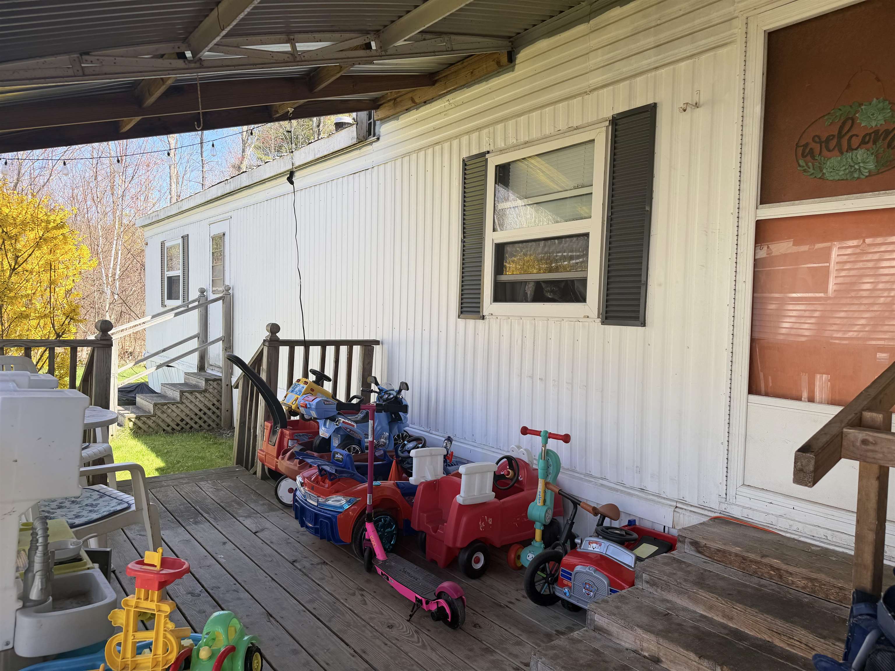 20 Moose Ln, Rochester, NH 03867