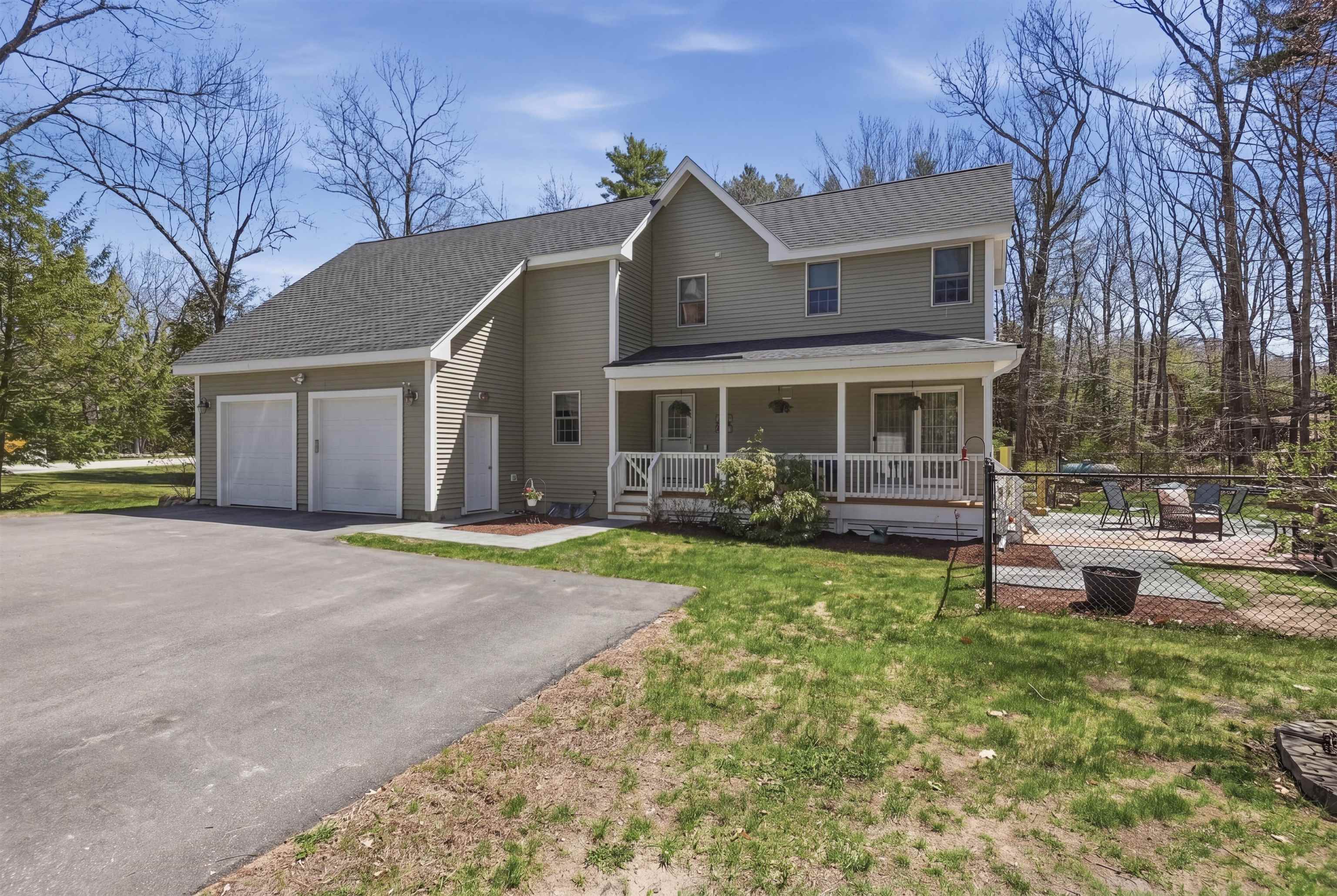 5 Sarah's Way, Newton, NH 03858-3427