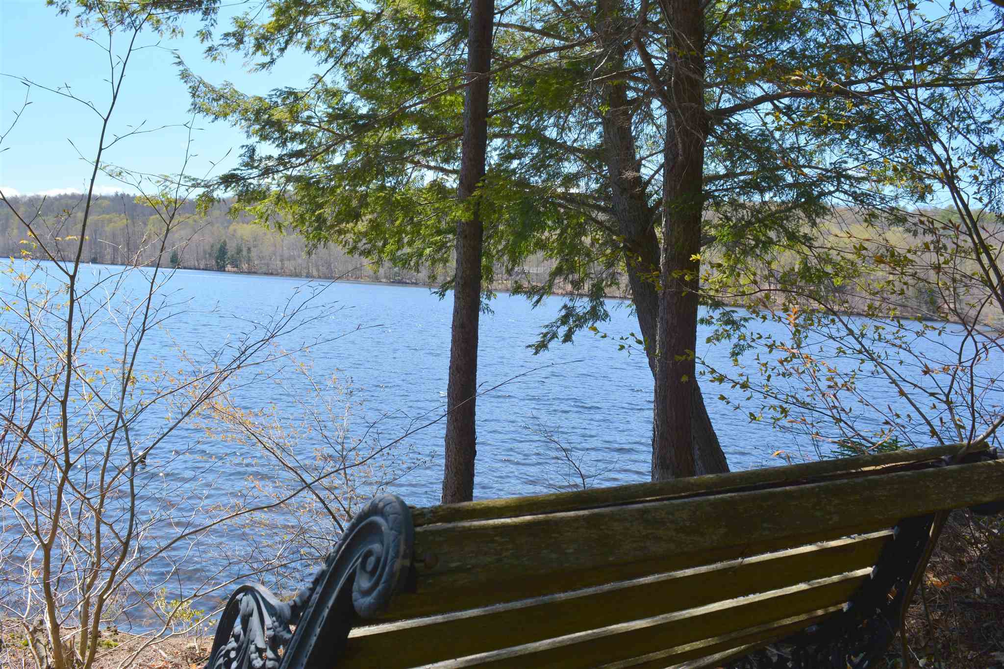 15 Sunset Walk, Enfield, NH 03748