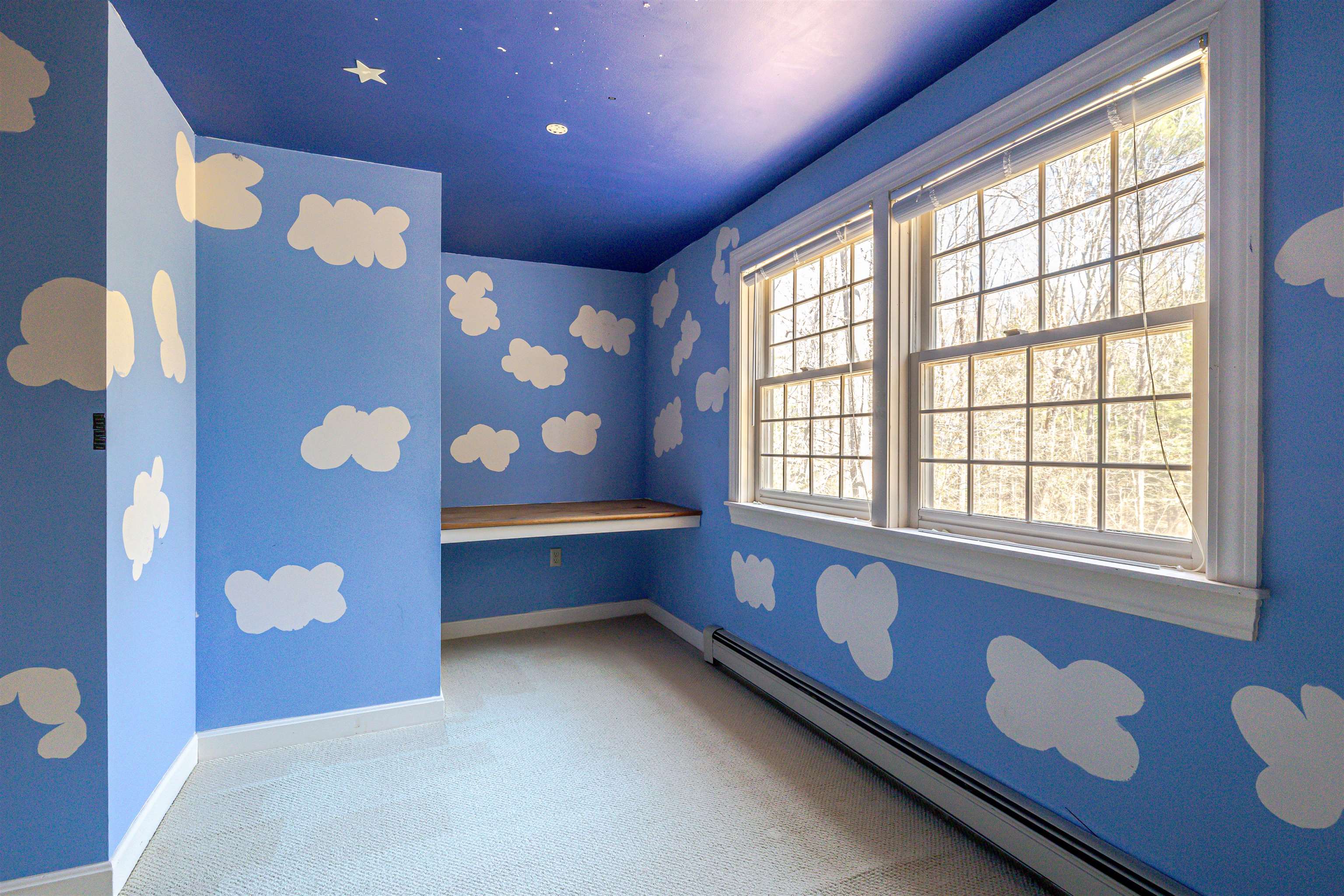 214 Hopkins Green Rd, Hopkinton, NH 03229