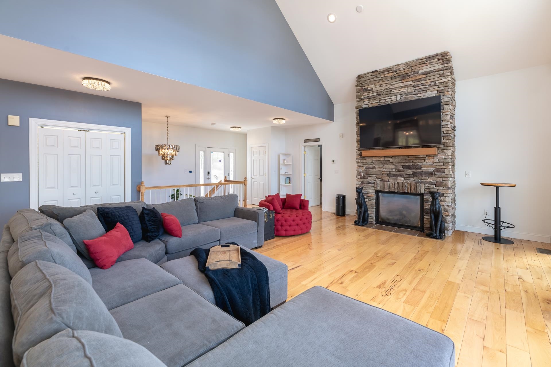 5-11 Violette Cir, Laconia, NH 03246