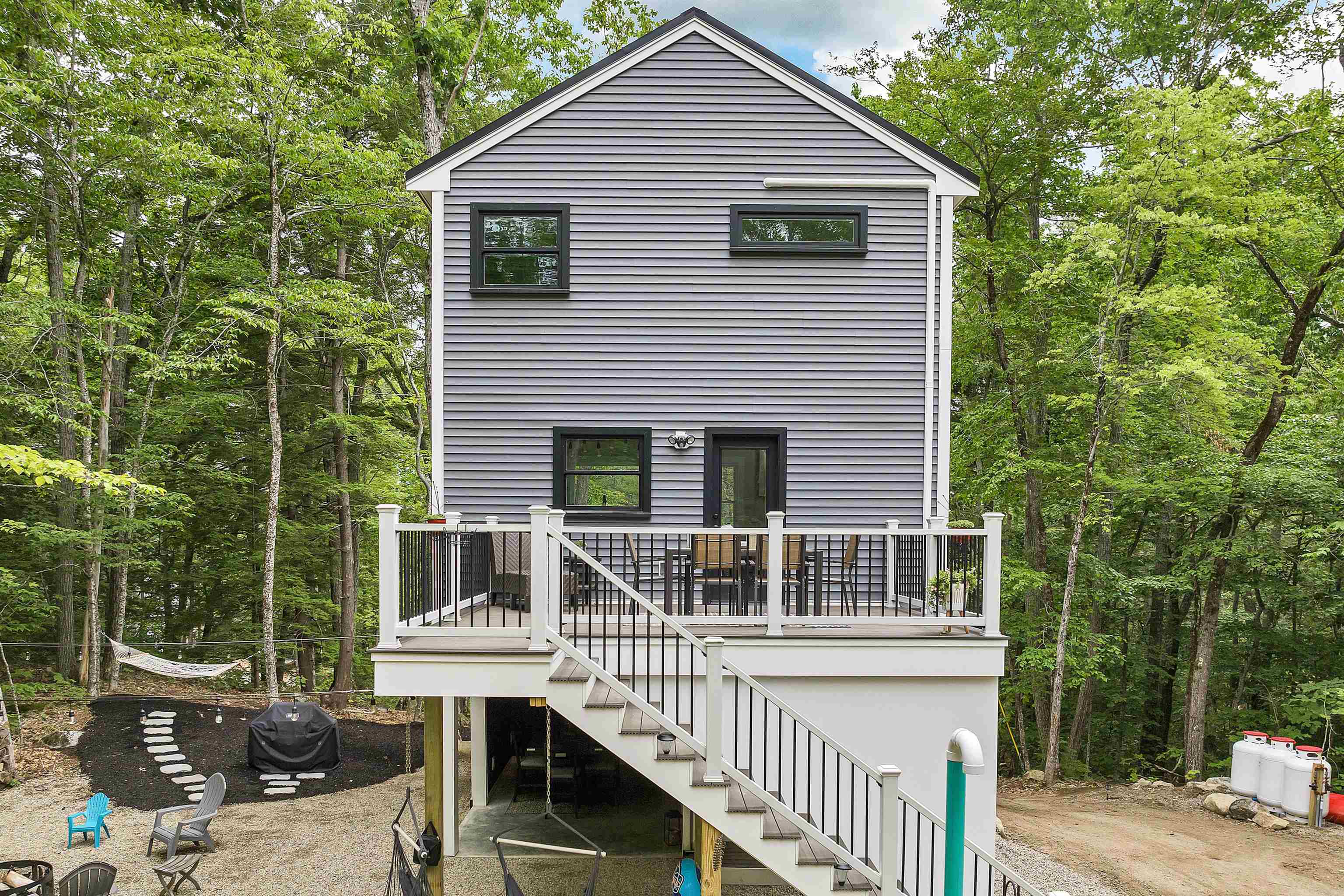 111 Towle Farm Rd, Wakefield, NH 03830