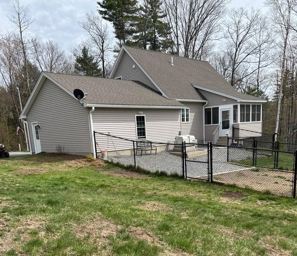 141 Farm Rd, Surry, NH 03431