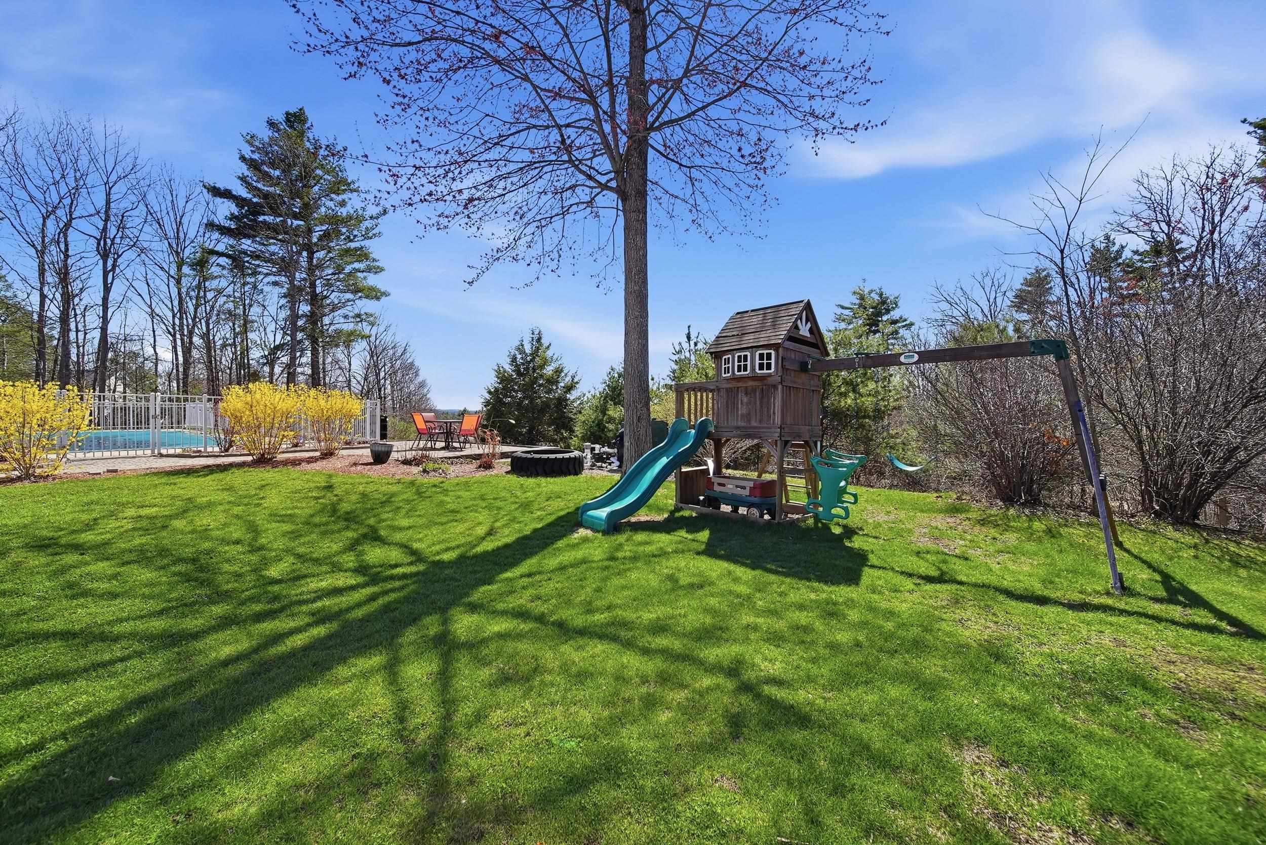 149 Crawford Rd, Chester, NH 03036