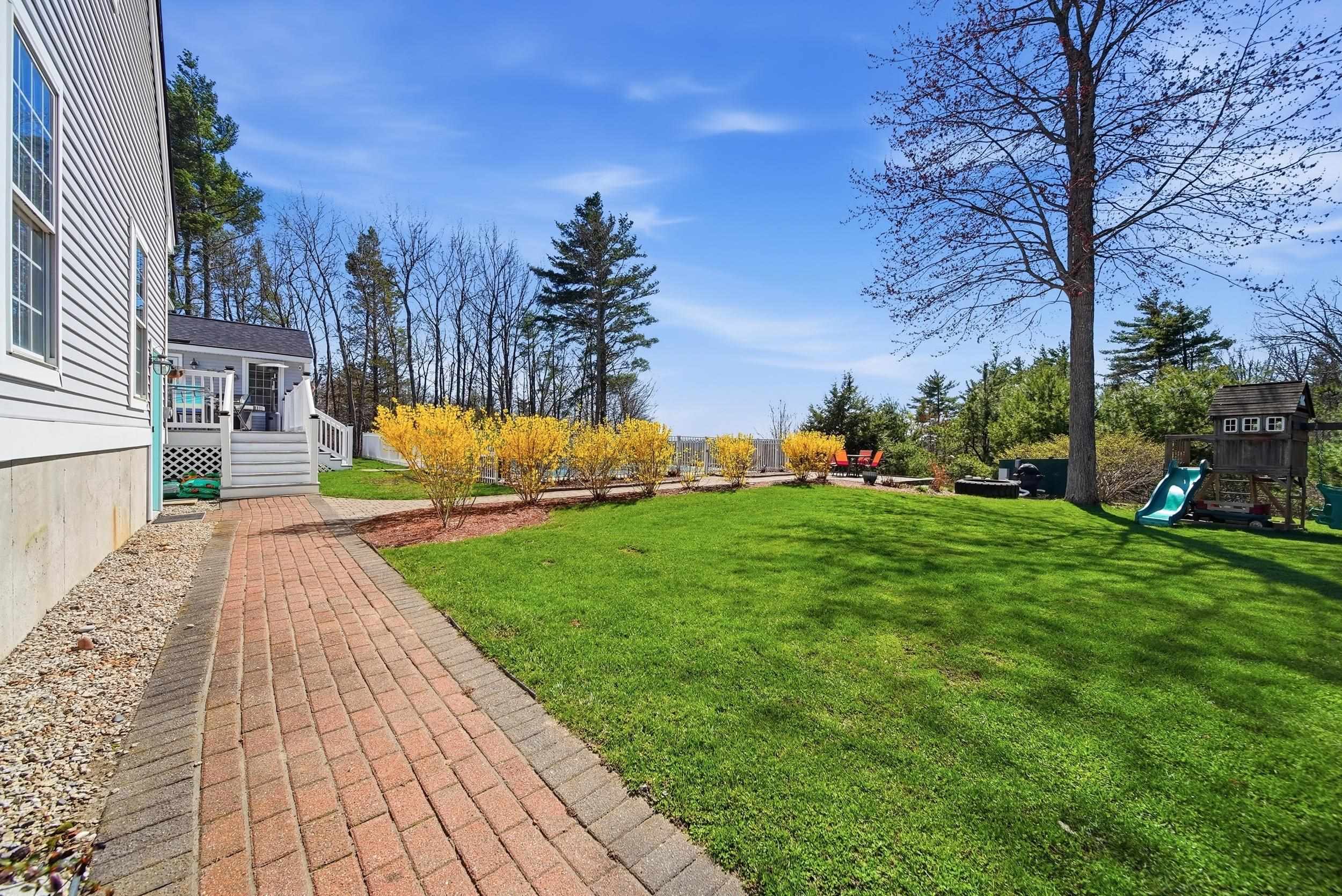 149 Crawford Rd, Chester, NH 03036