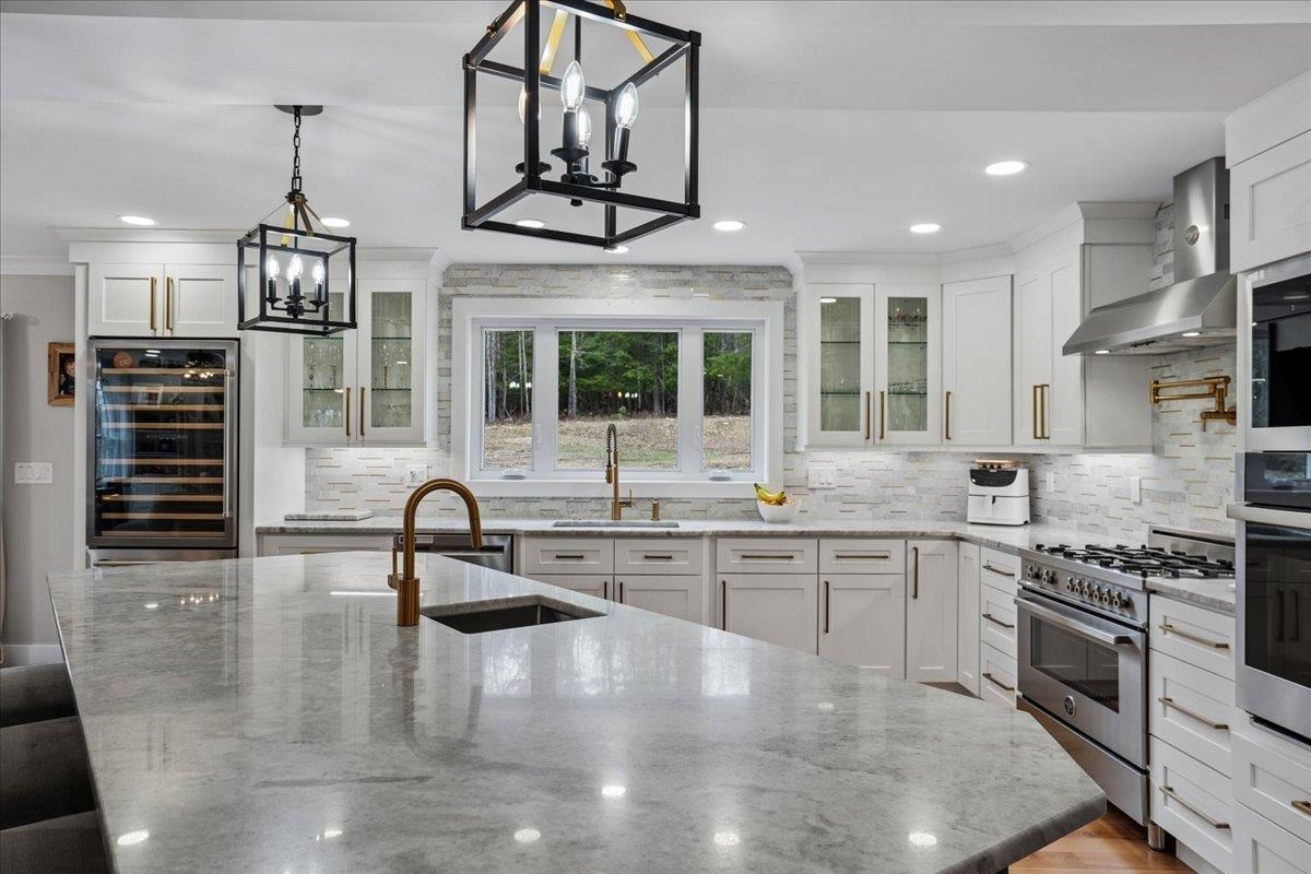 34 Horizon Dr, Goffstown, NH 03045