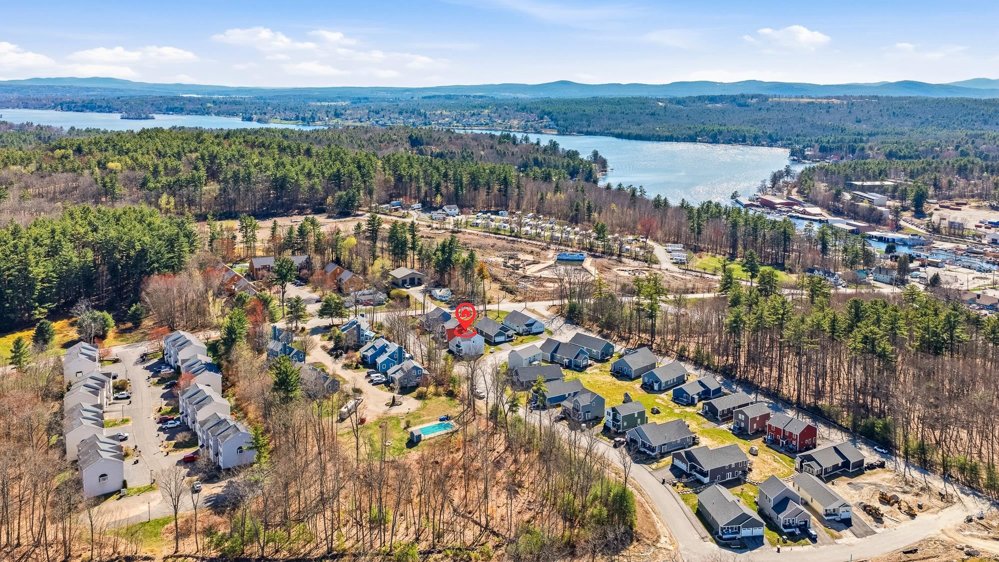 7 Wren Ln, Laconia, NH 03246