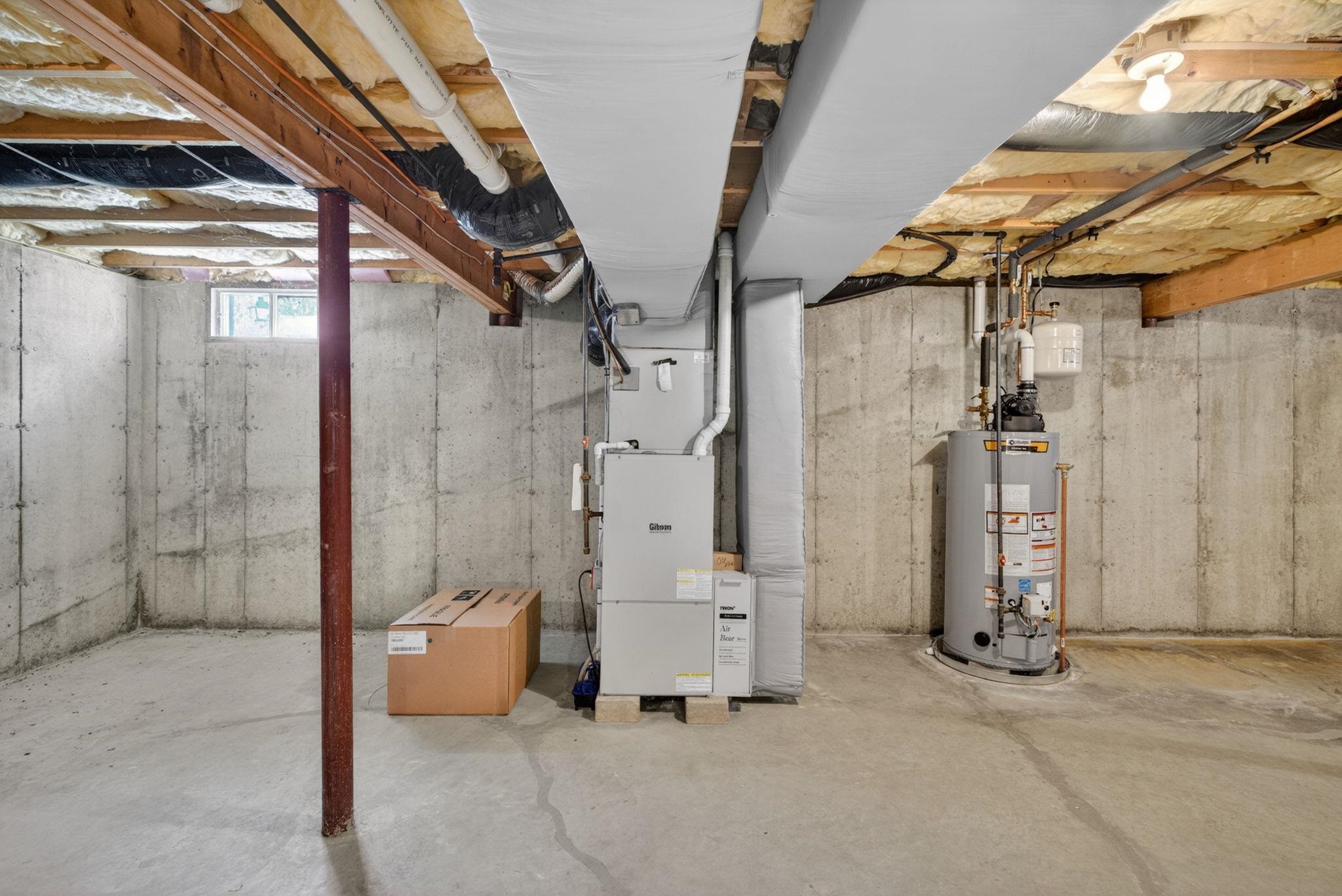 64 Jenna Way, Manchester, NH 03104