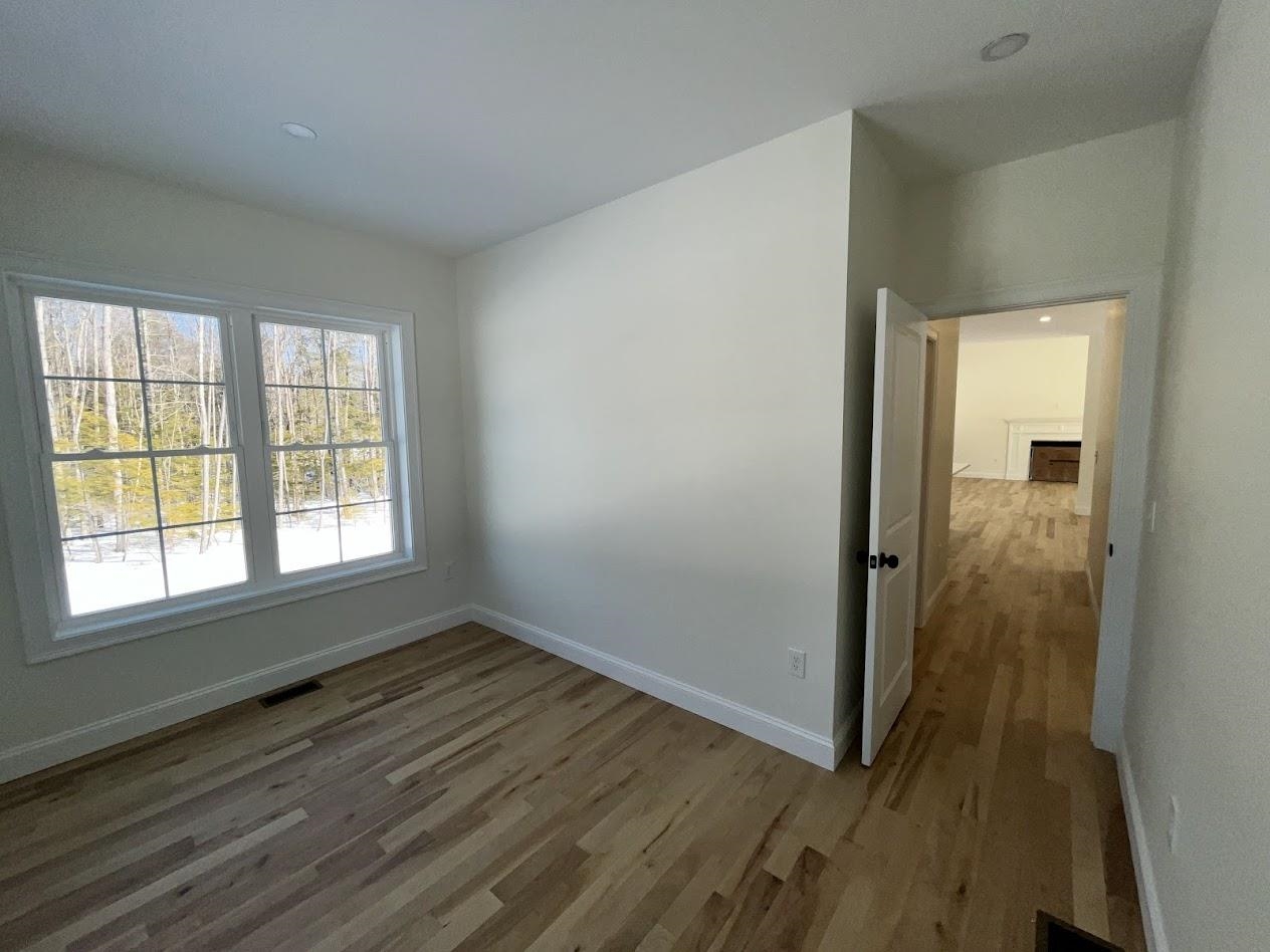 25 Blaisdell Ct, Raymond, NH 03077