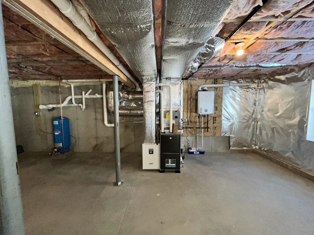 25 Blaisdell Ct, Raymond, NH 03077