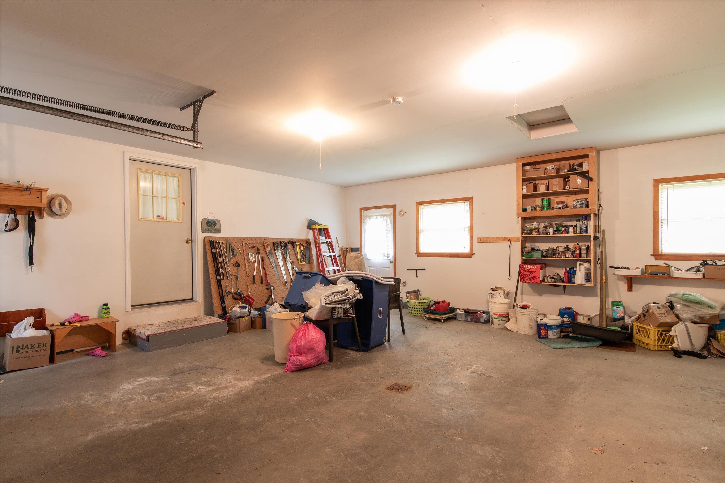 31 Northfield Dr, Springfield, VT 05150