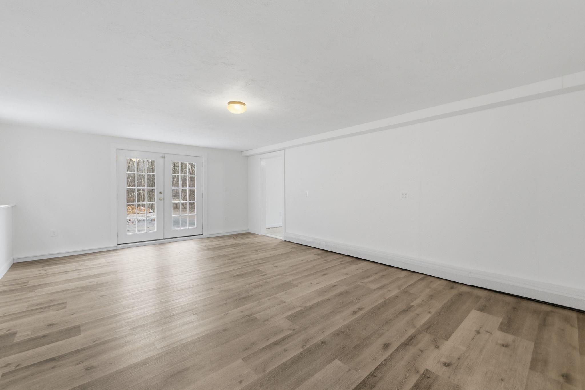 532 Frank C Gilman Hw, Alton, NH 03809