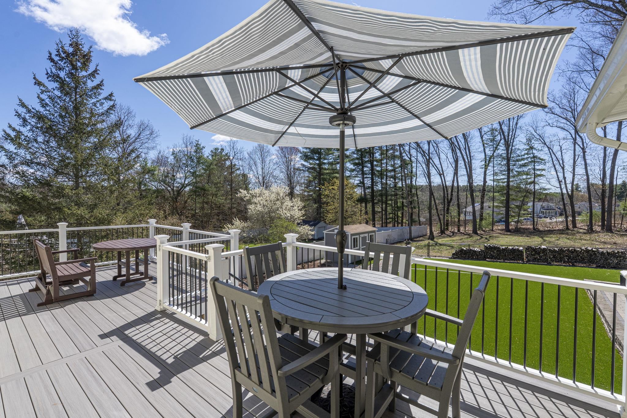 45 Damon Ave, Nashua, NH 03064