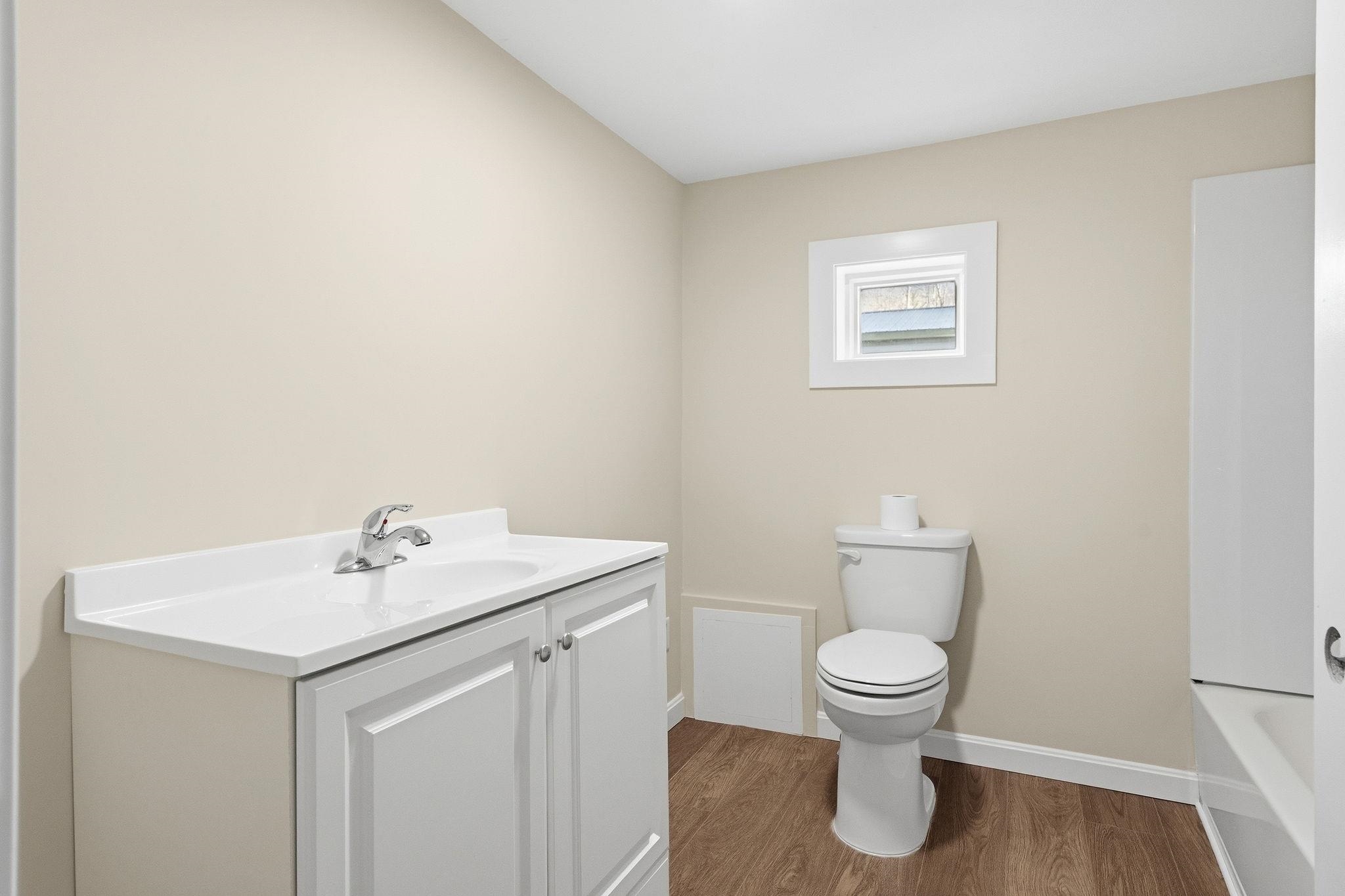 174 South Stark Hw #7, Weare, NH 03281