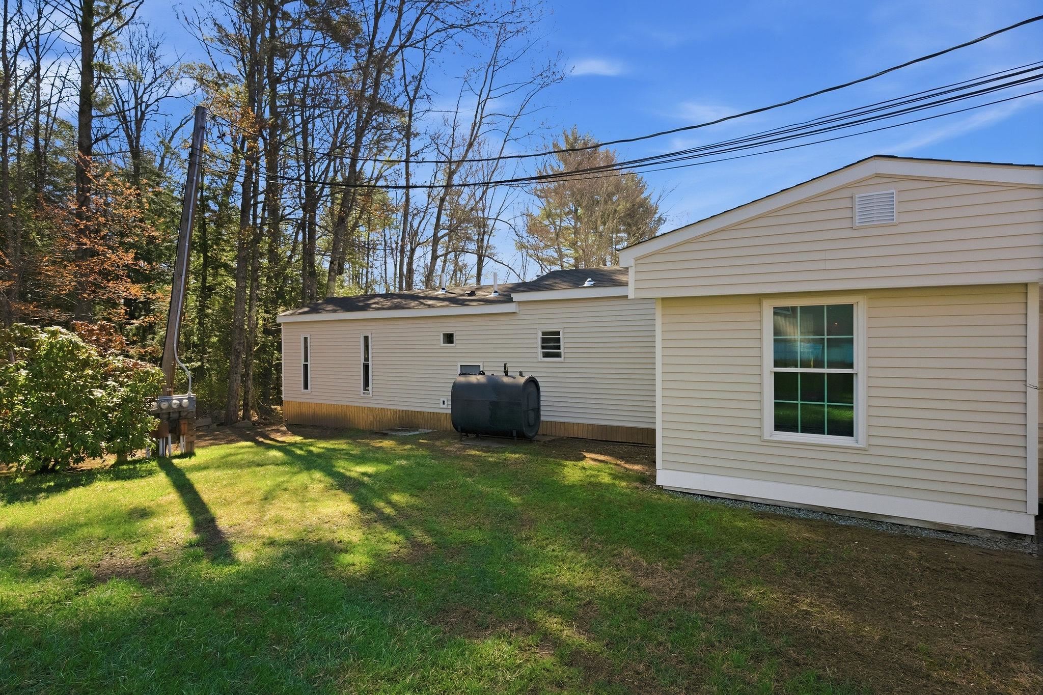 174 South Stark Highway, Weare, NH photo 4