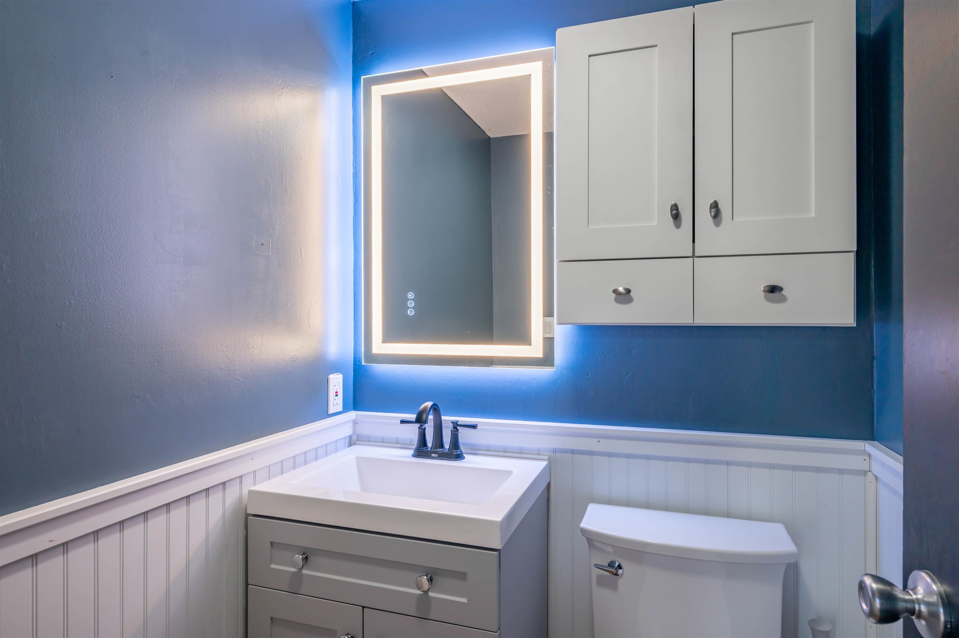 6 Pleasant St, Hooksett, NH 03106