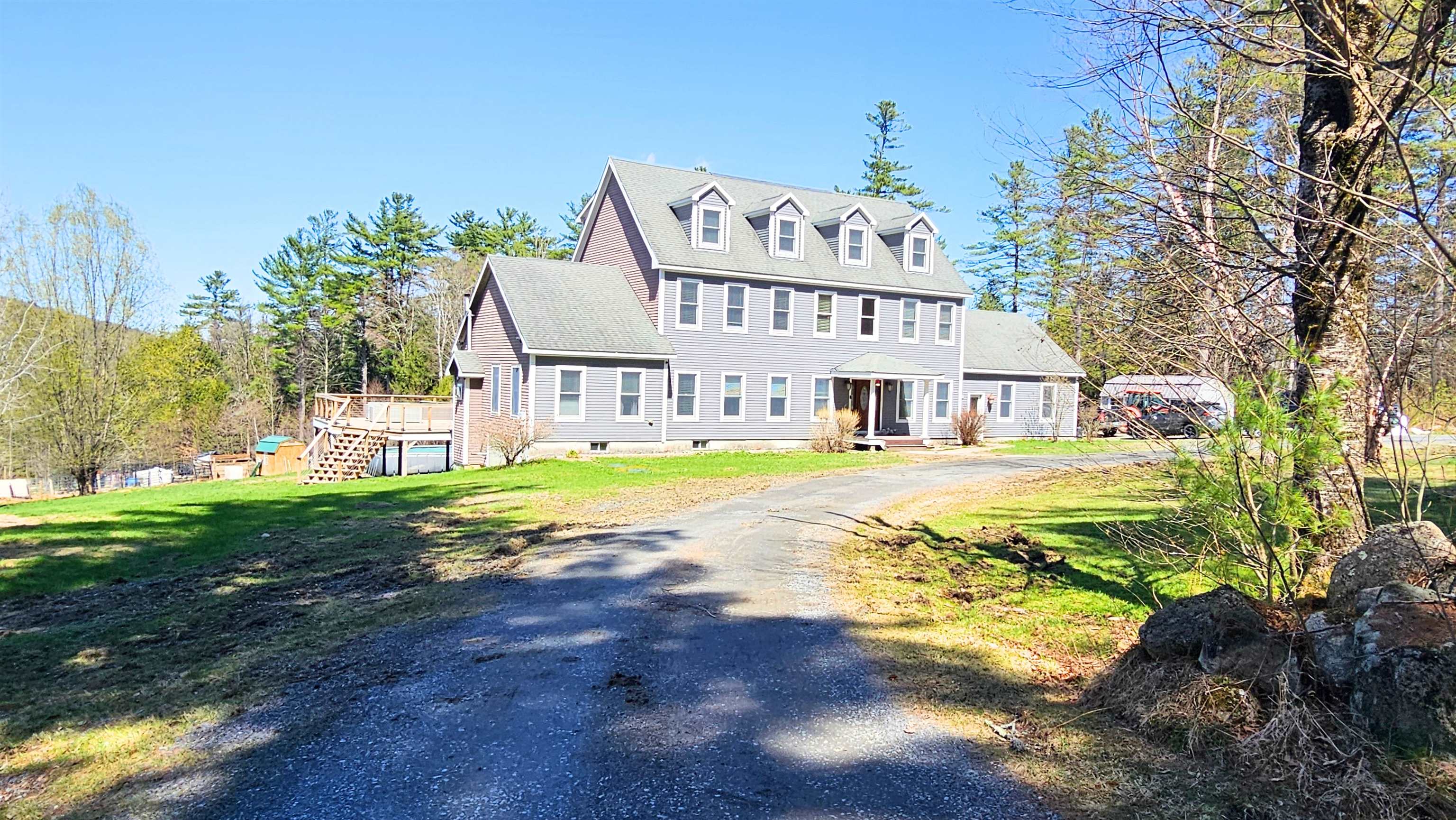 320 Old Bow Rd, Weathersfield, VT 05156