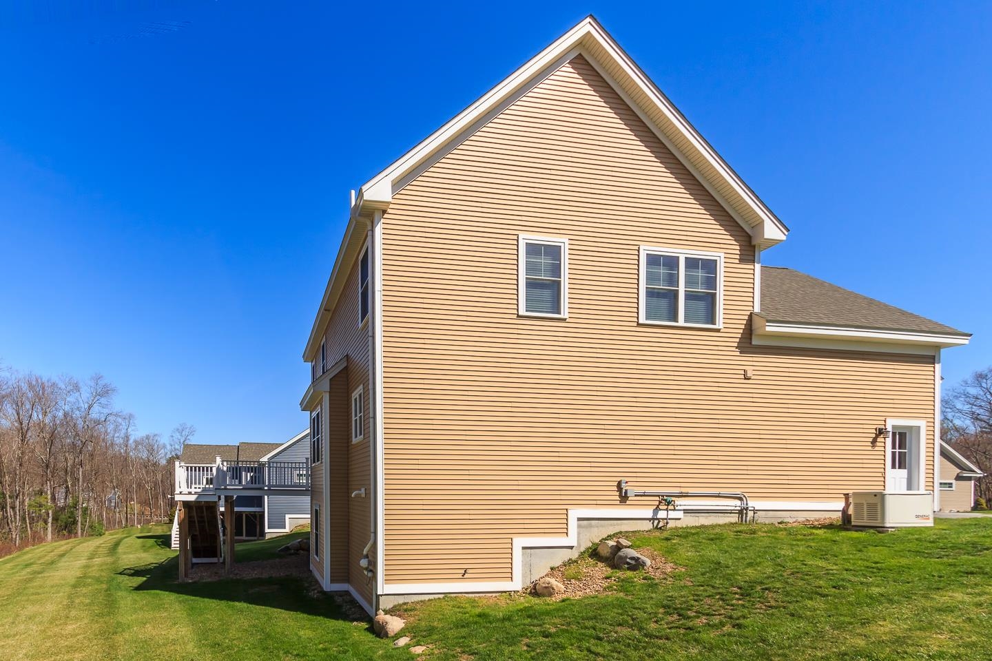 65 Wild Pasture Ln, Atkinson, NH 03811